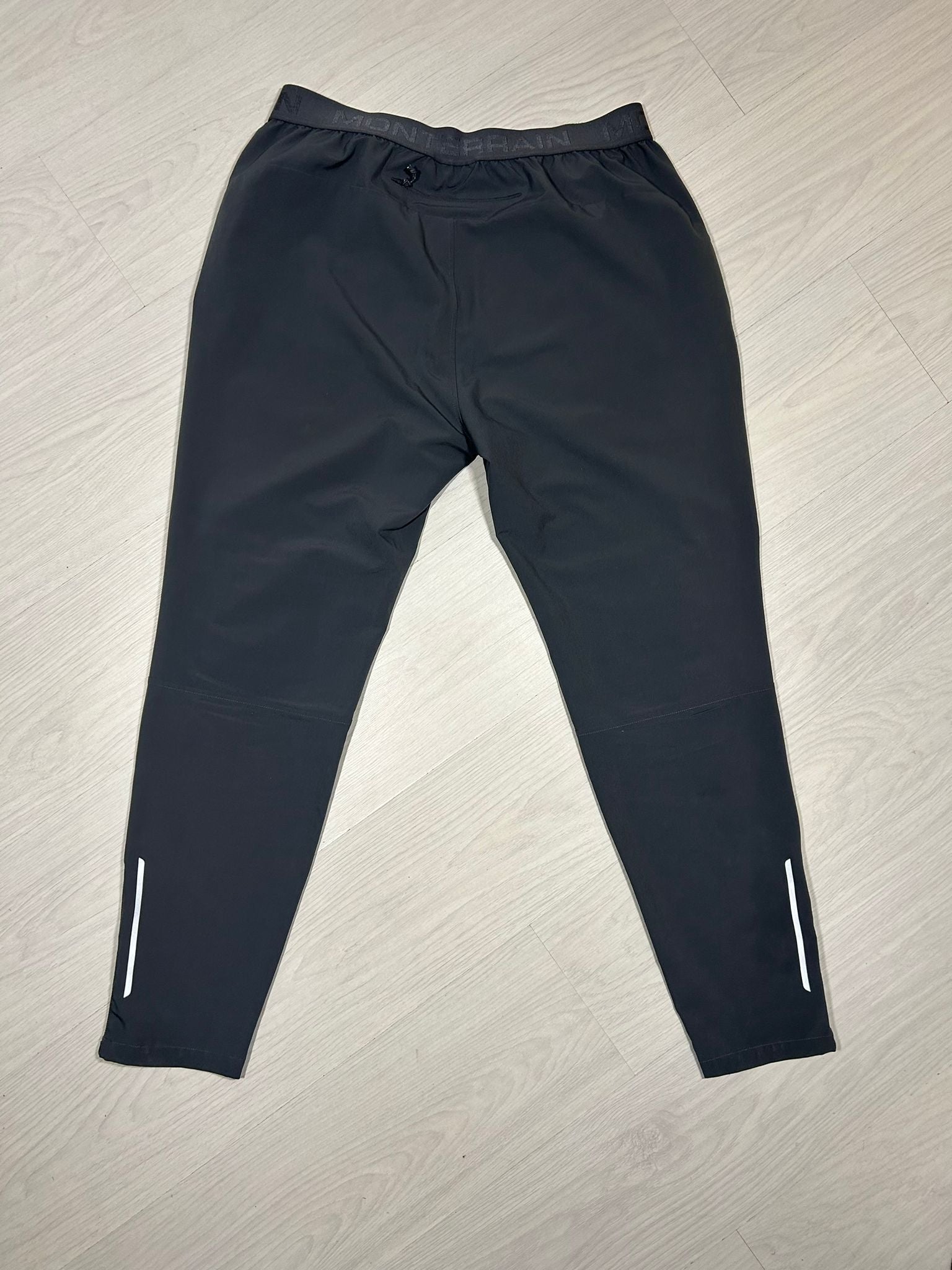 Monterrain Bottoms - L - Active Supply