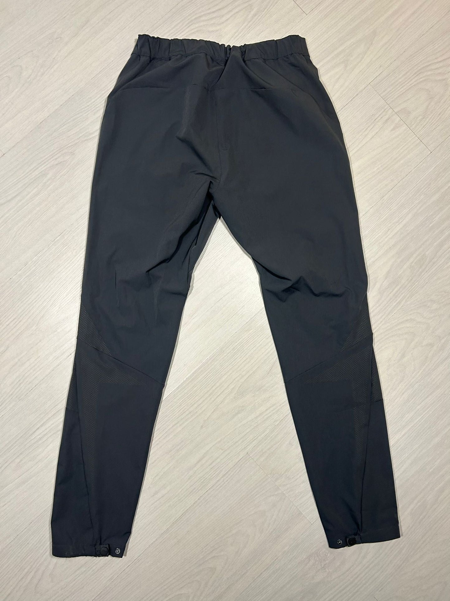 Monterrain Bottoms - M - Active Supply