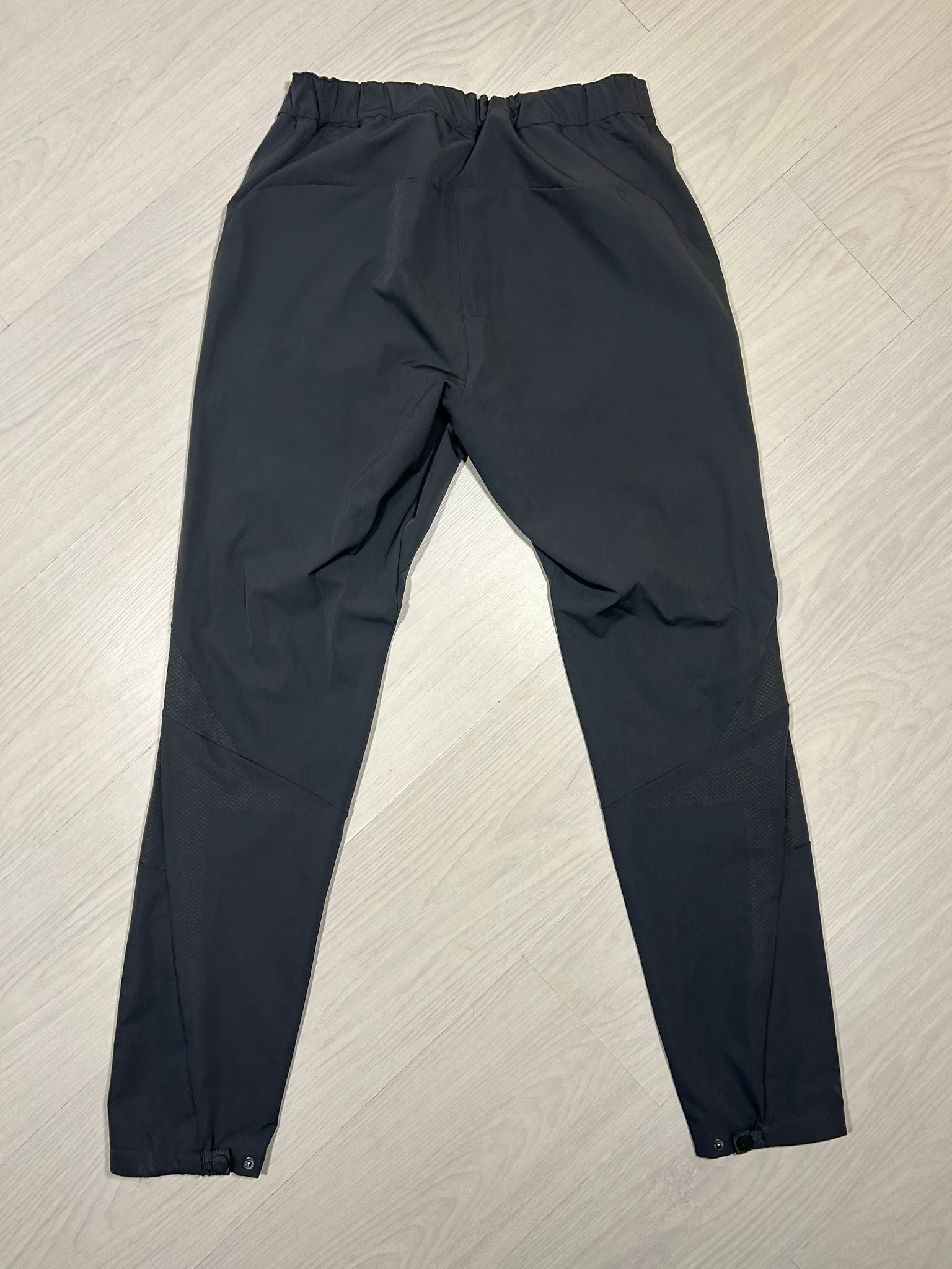 Monterrain Bottoms - M - Active Supply