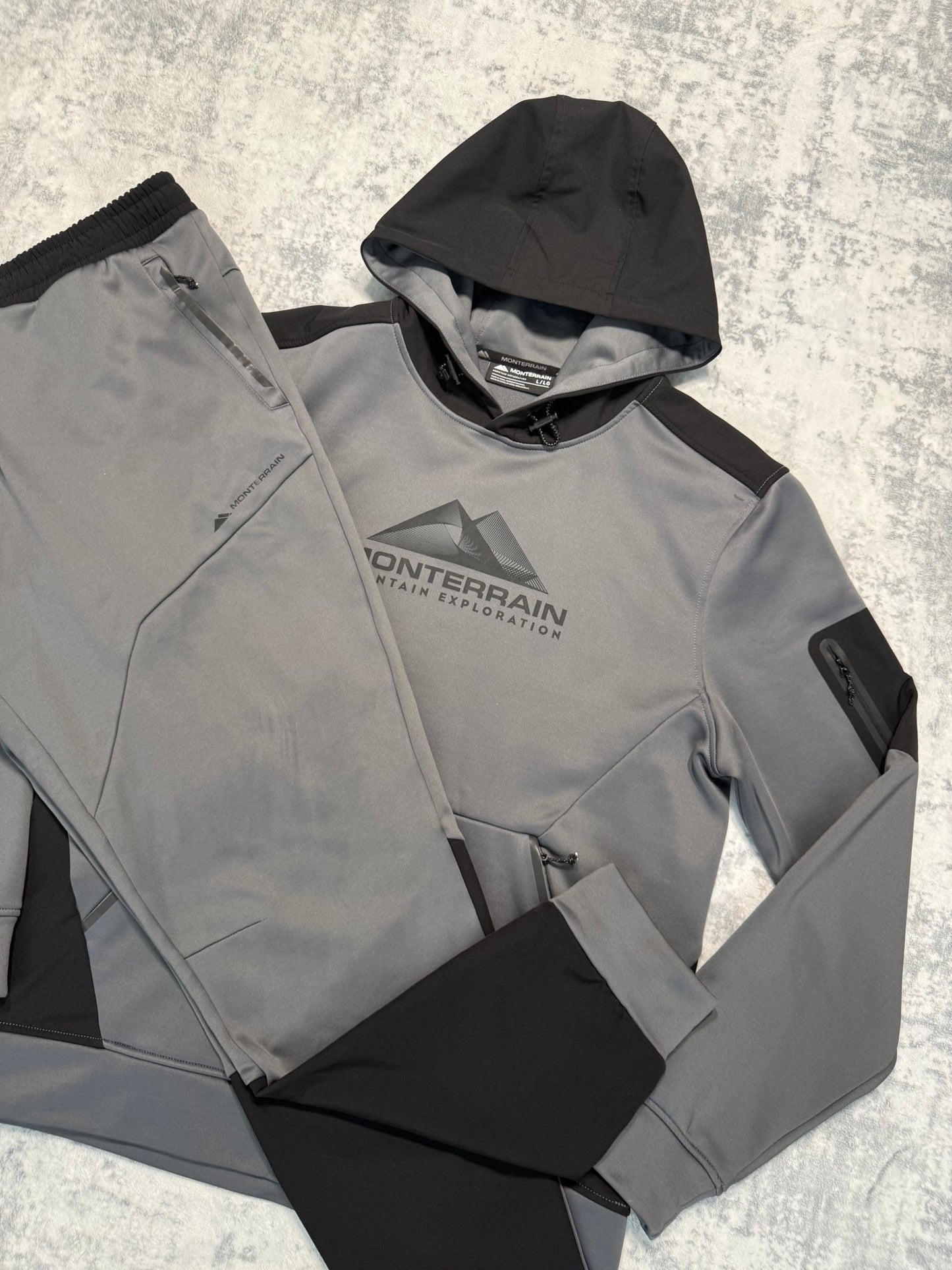 Monterrain Tracksuit - L - Active Supply
