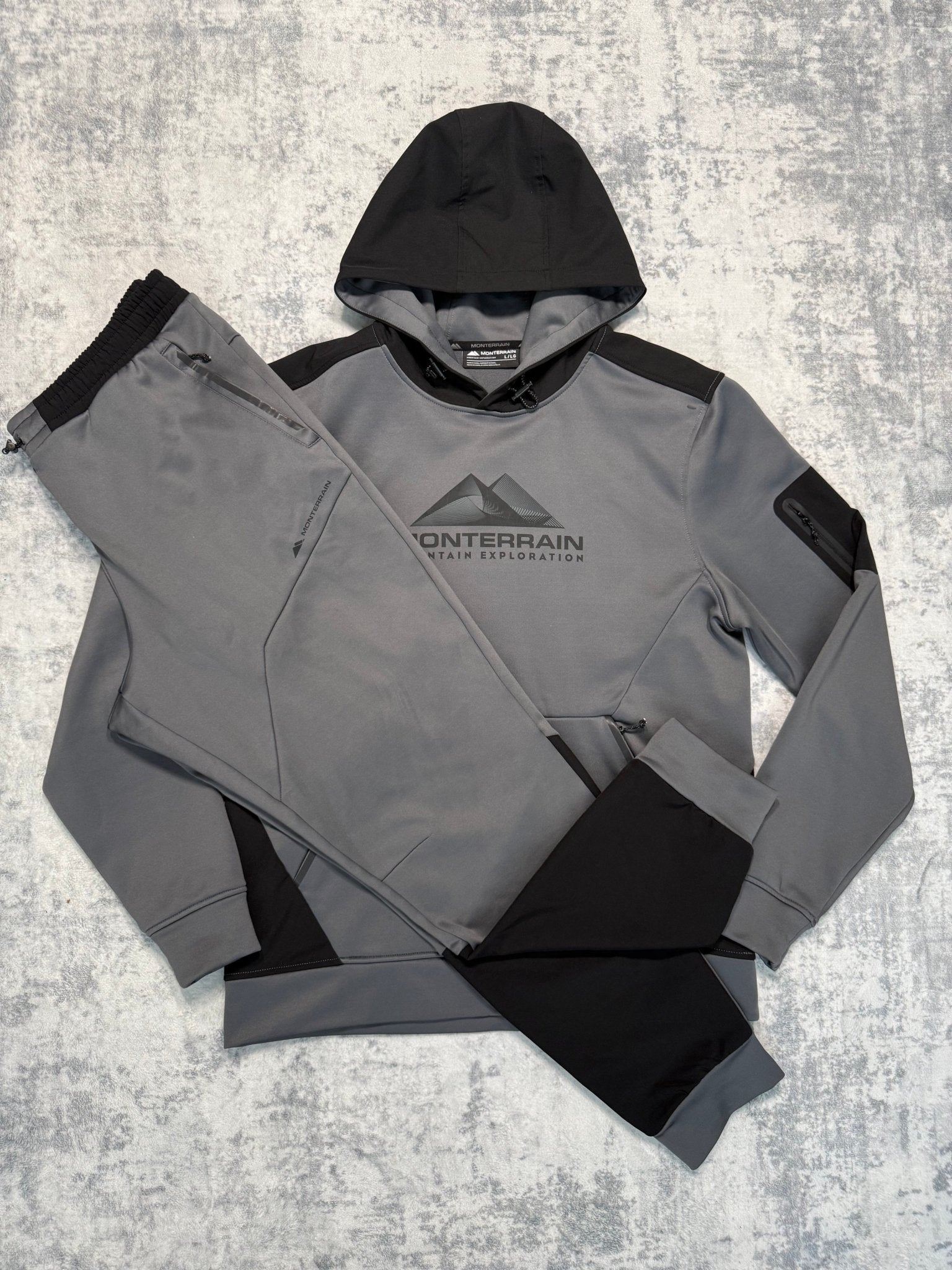 Monterrain Tracksuit - L - Active Supply
