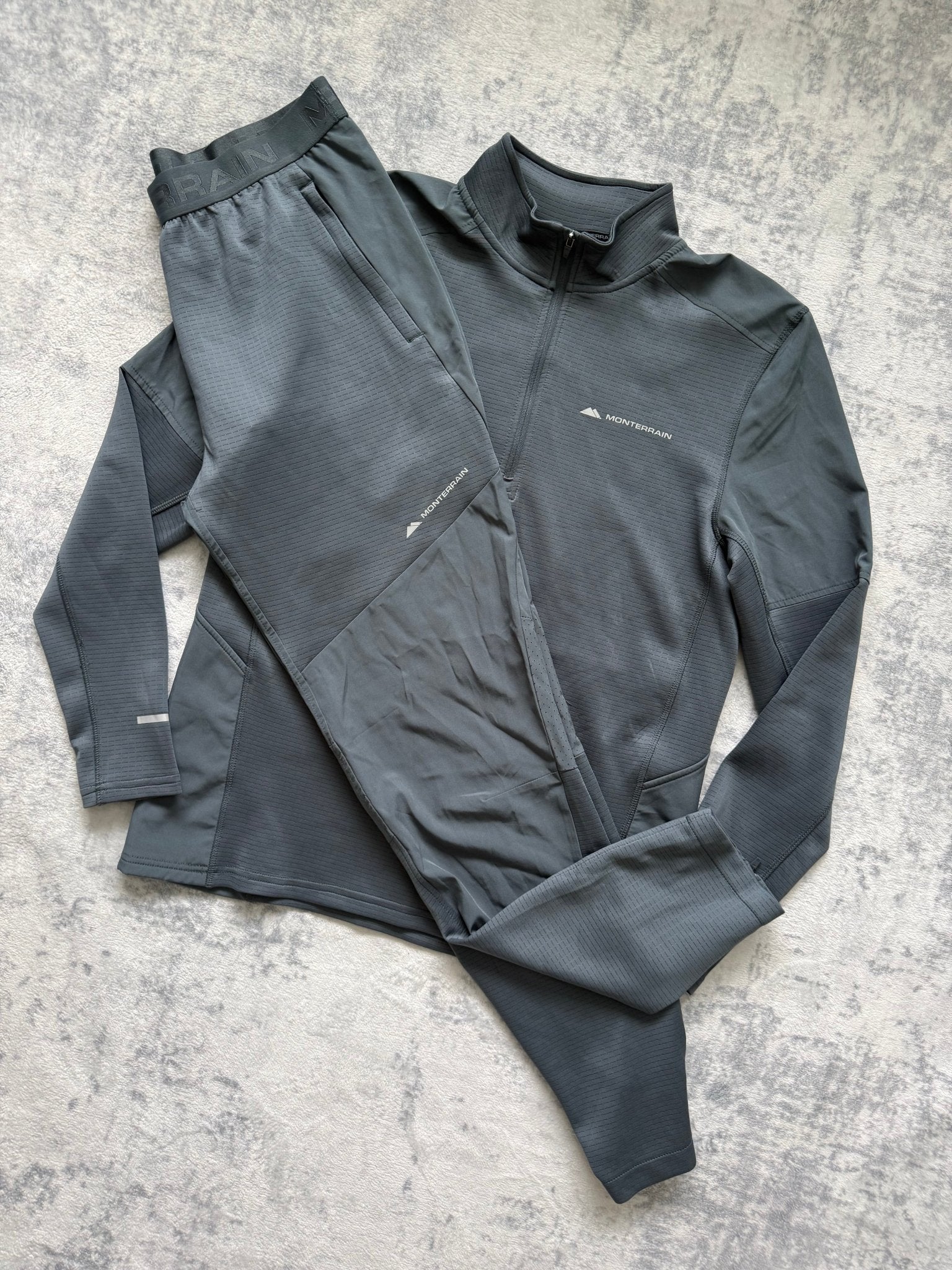 Monterrain Tracksuit - M - Active Supply