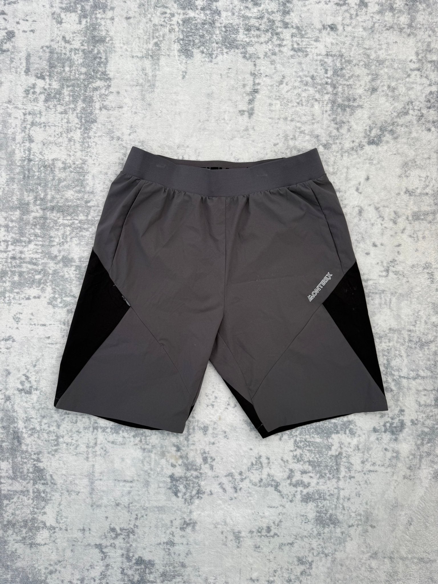 Montirex Shorts - L - Active Supply