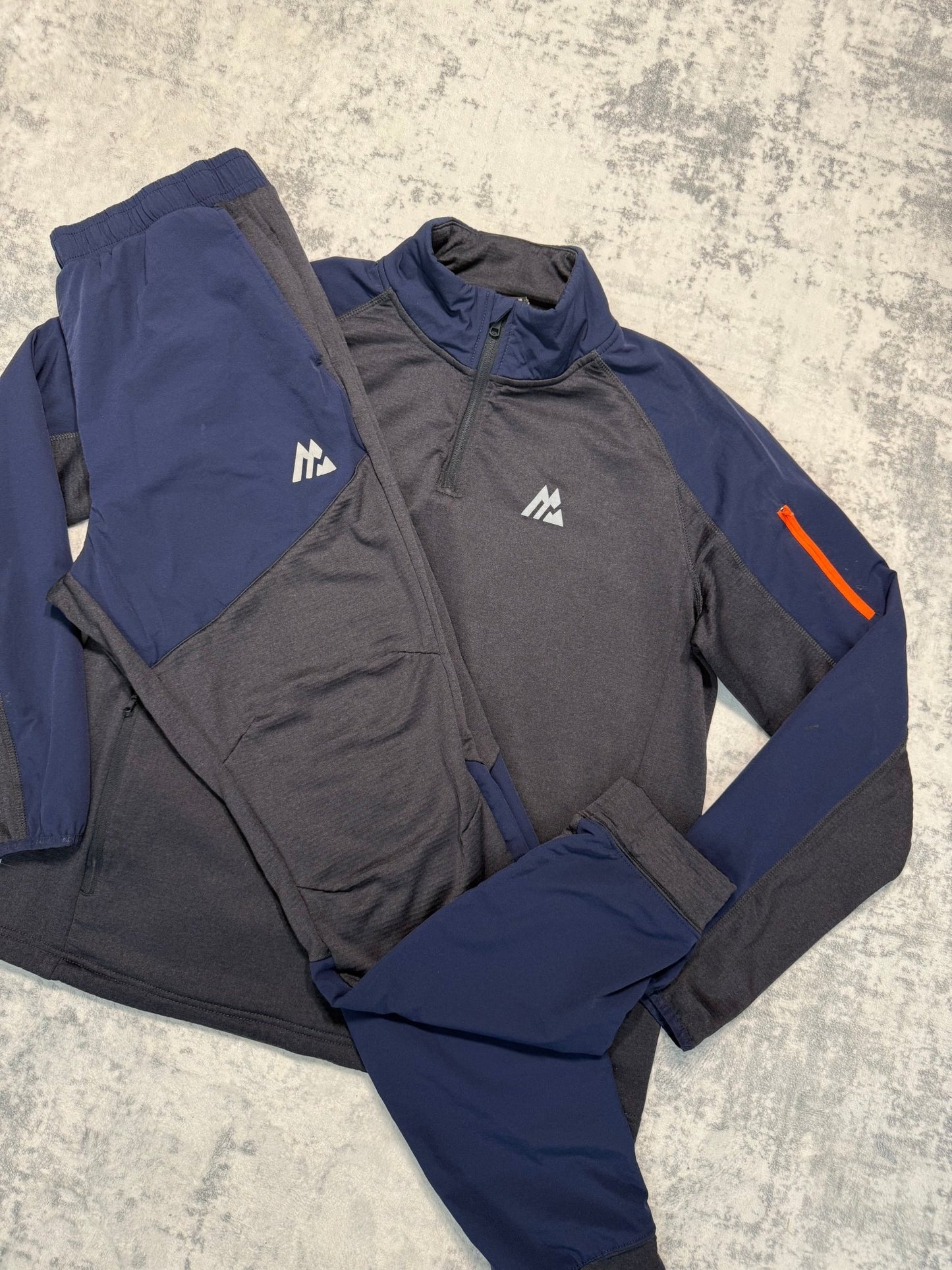 Montirex Tracksuit - L - Active Supply