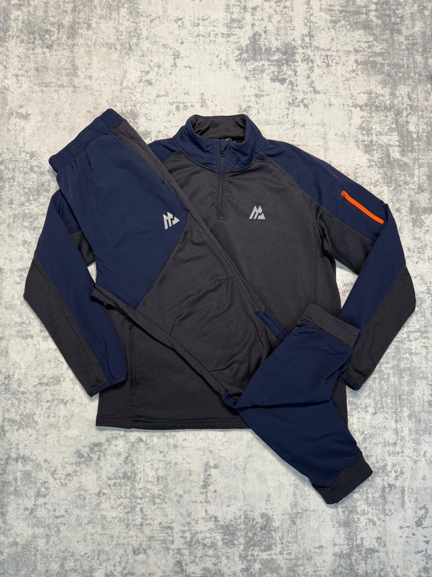 Montirex Tracksuit - L - Active Supply