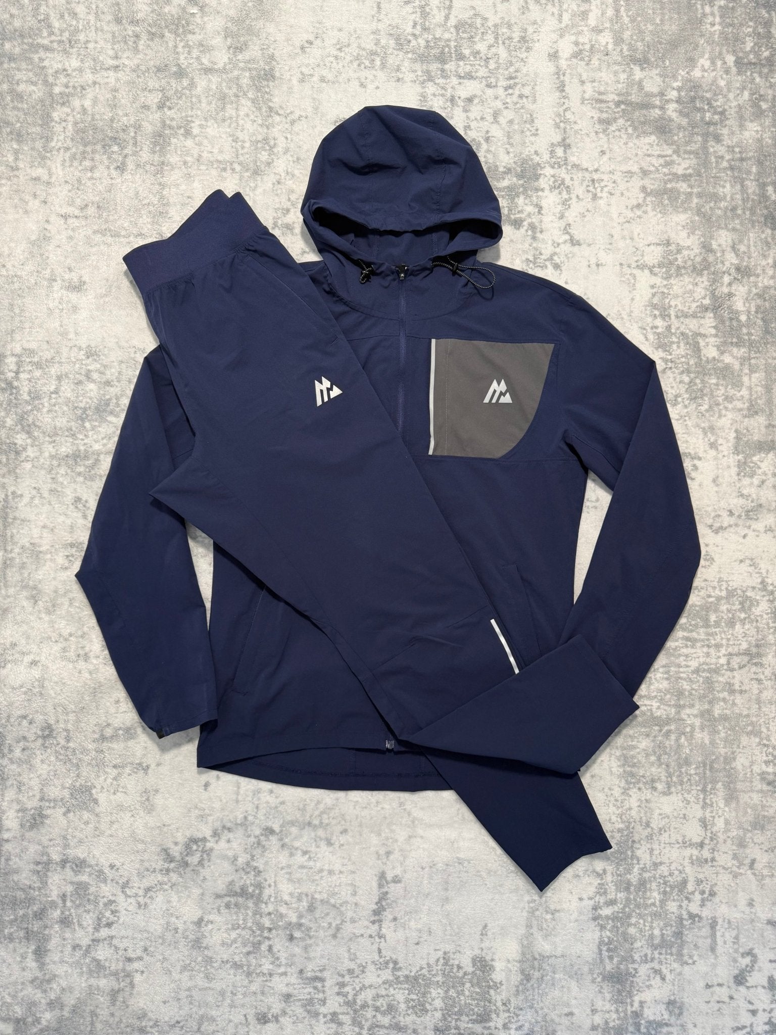 Montirex Tracksuit - M - Active Supply