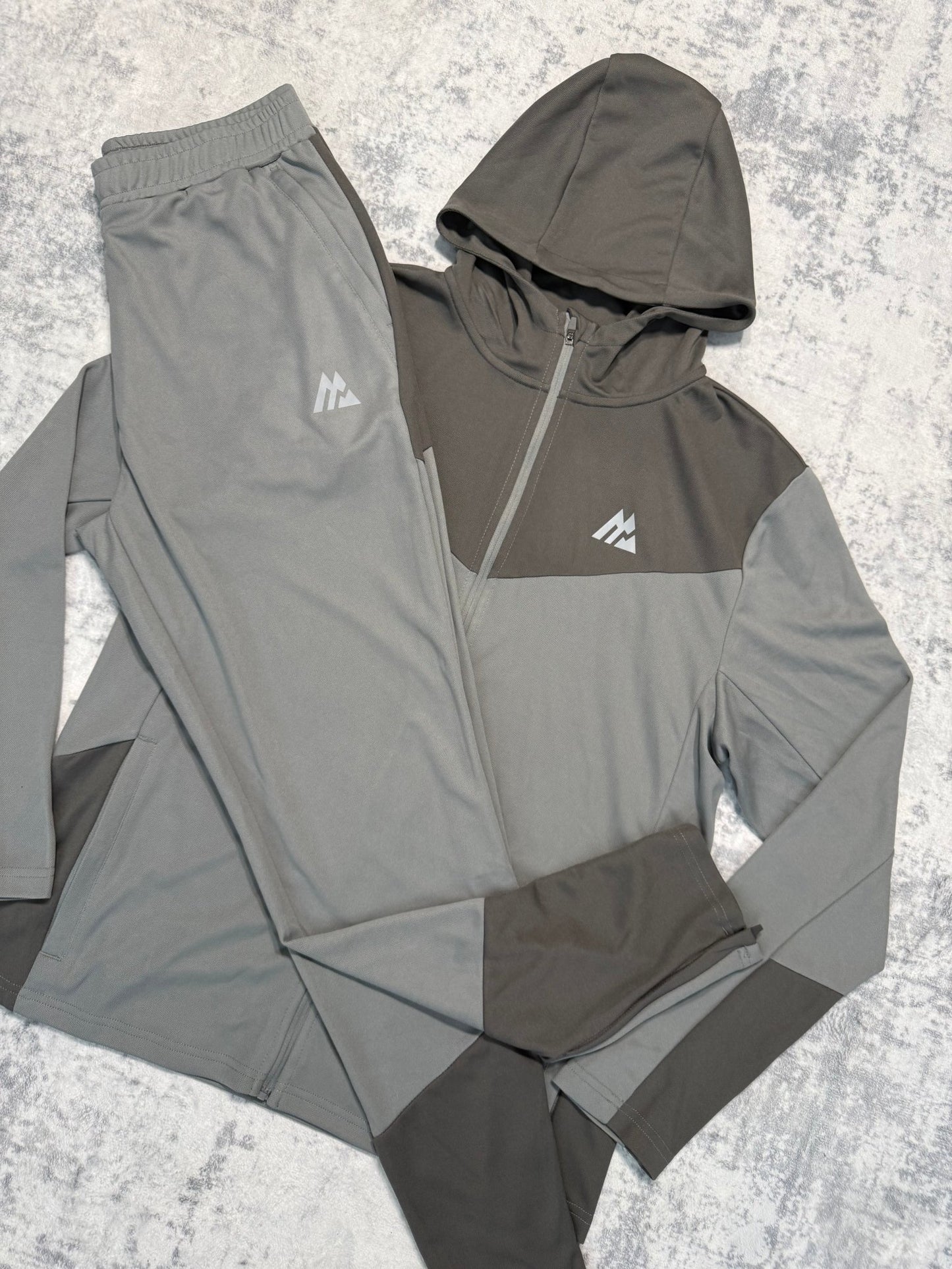 Montirex Tracksuit - M - Active Supply