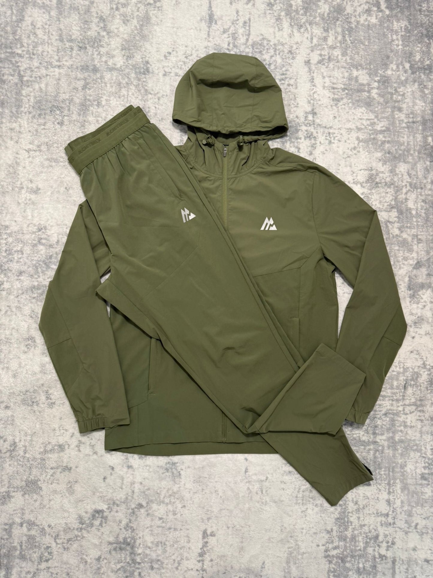 Montirex Tracksuit - M/L - Active Supply
