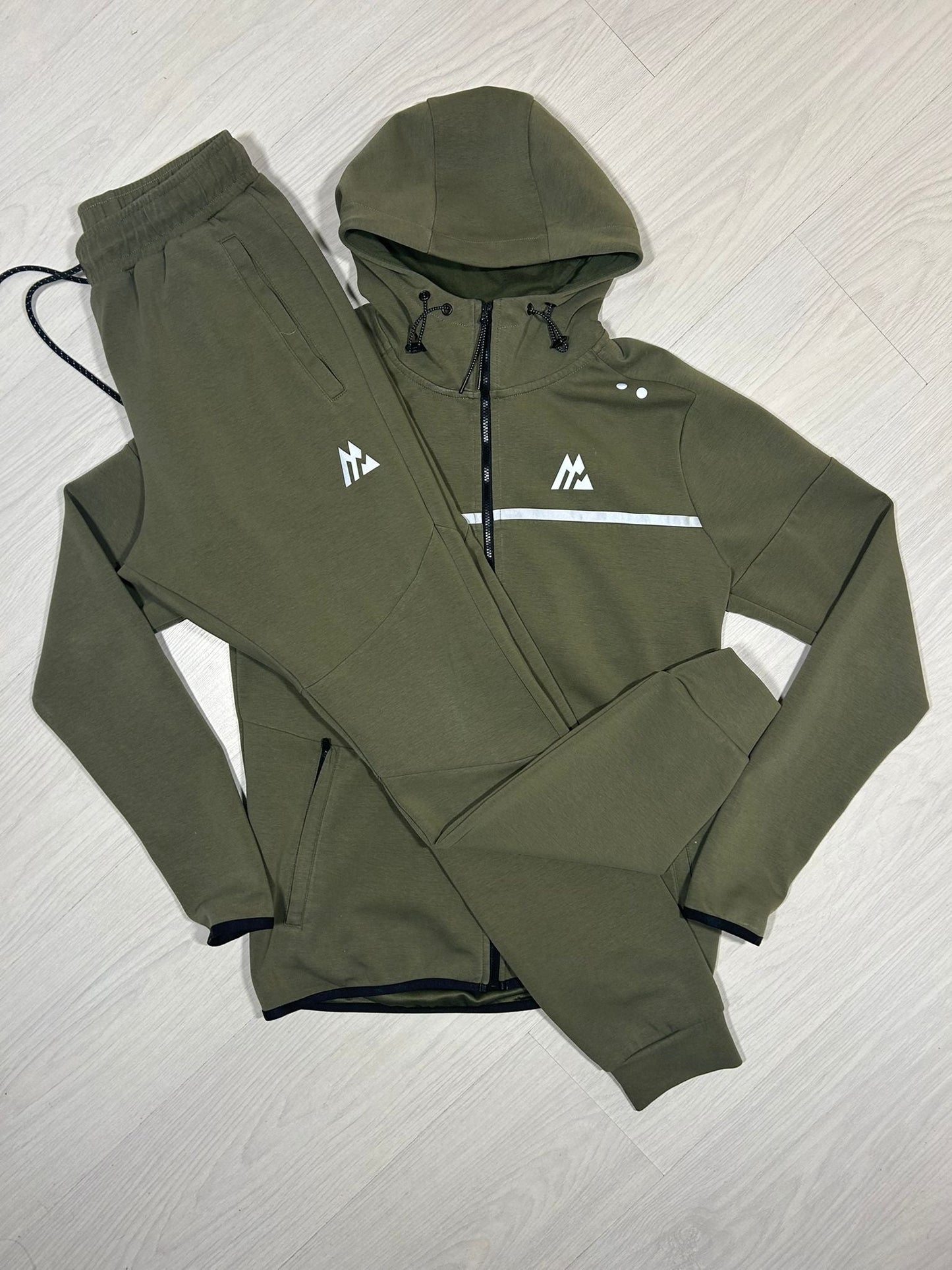 Montirex Tracksuit - S - Active Supply