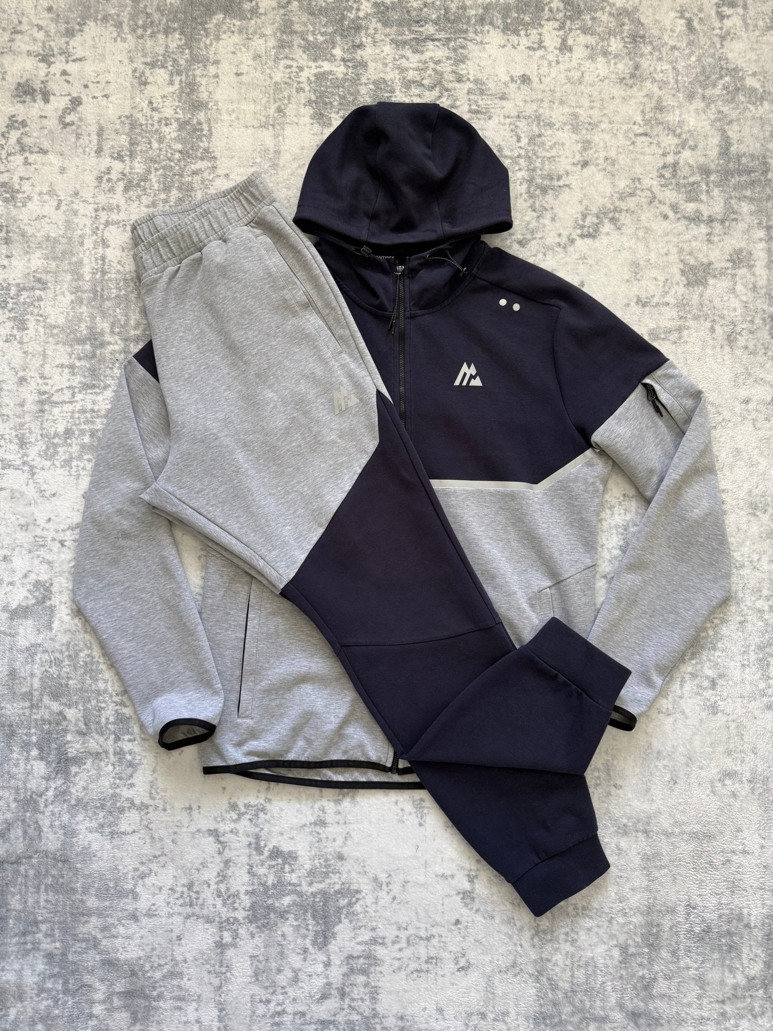 Montirex Tracksuit - XL - Active Supply