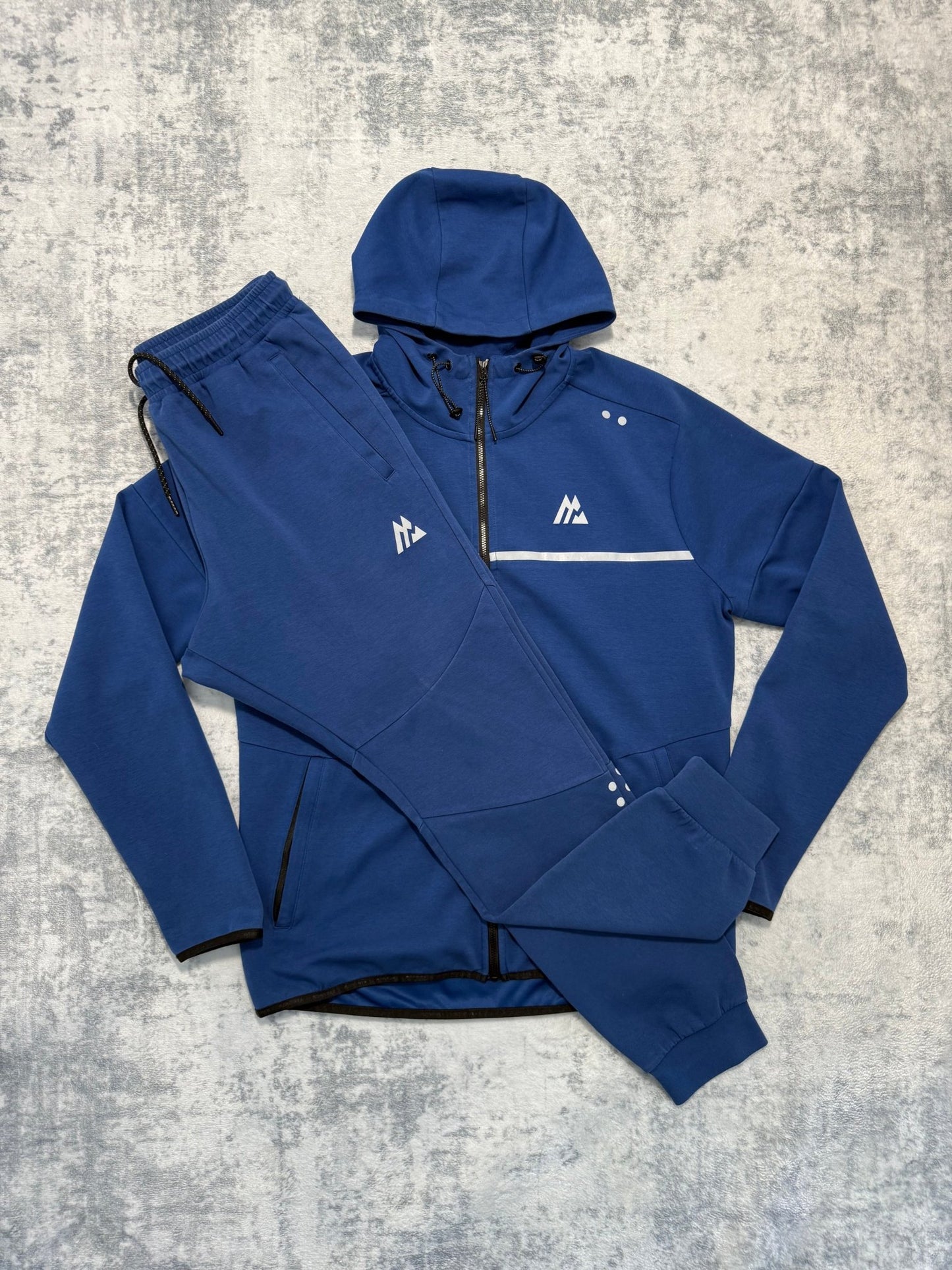 Montirex Tracksuit - XL/L - Active Supply