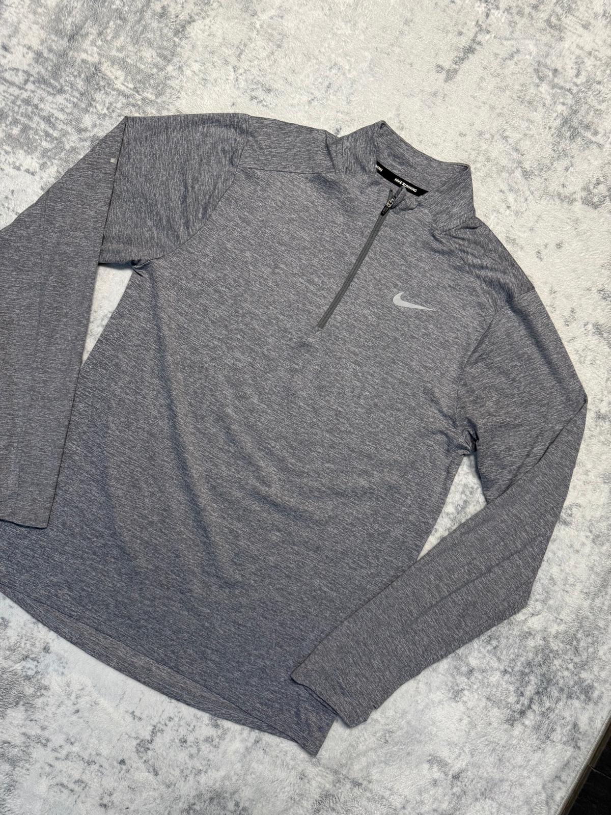 Nike 1/4 - S - Active Supply
