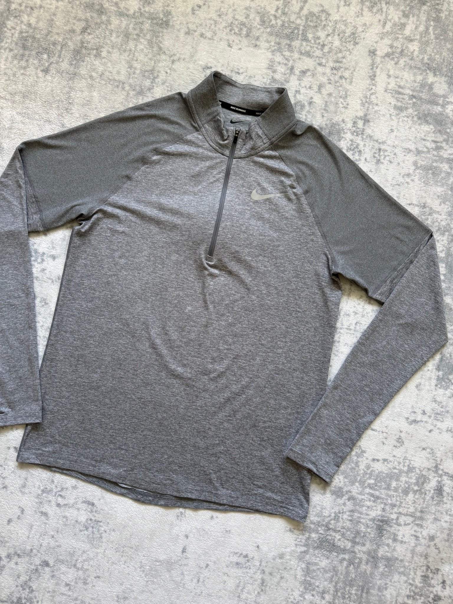 Nike 1/4 Zip - M - Active Supply