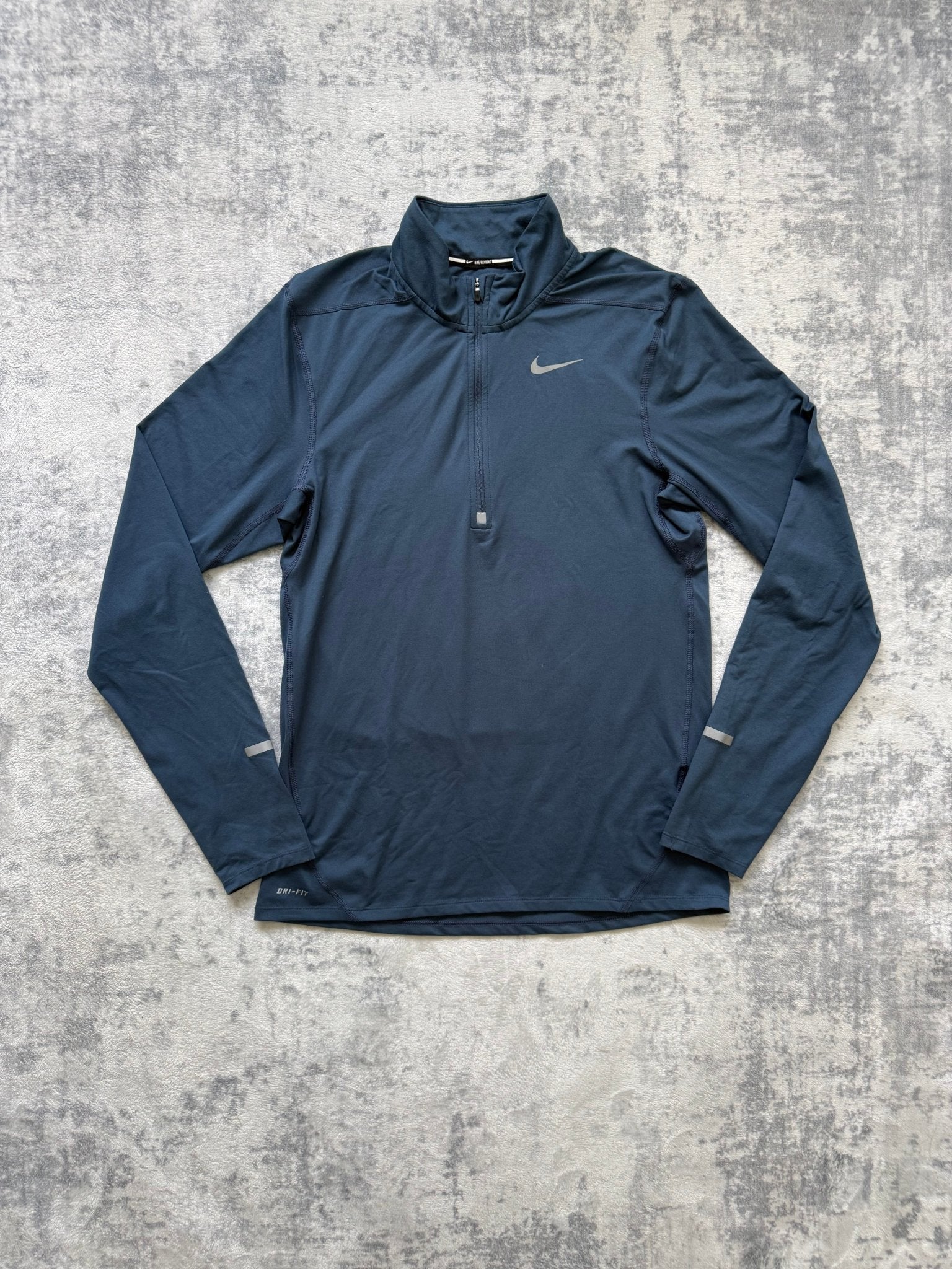 Nike 1/4 Zip - S - Active Supply