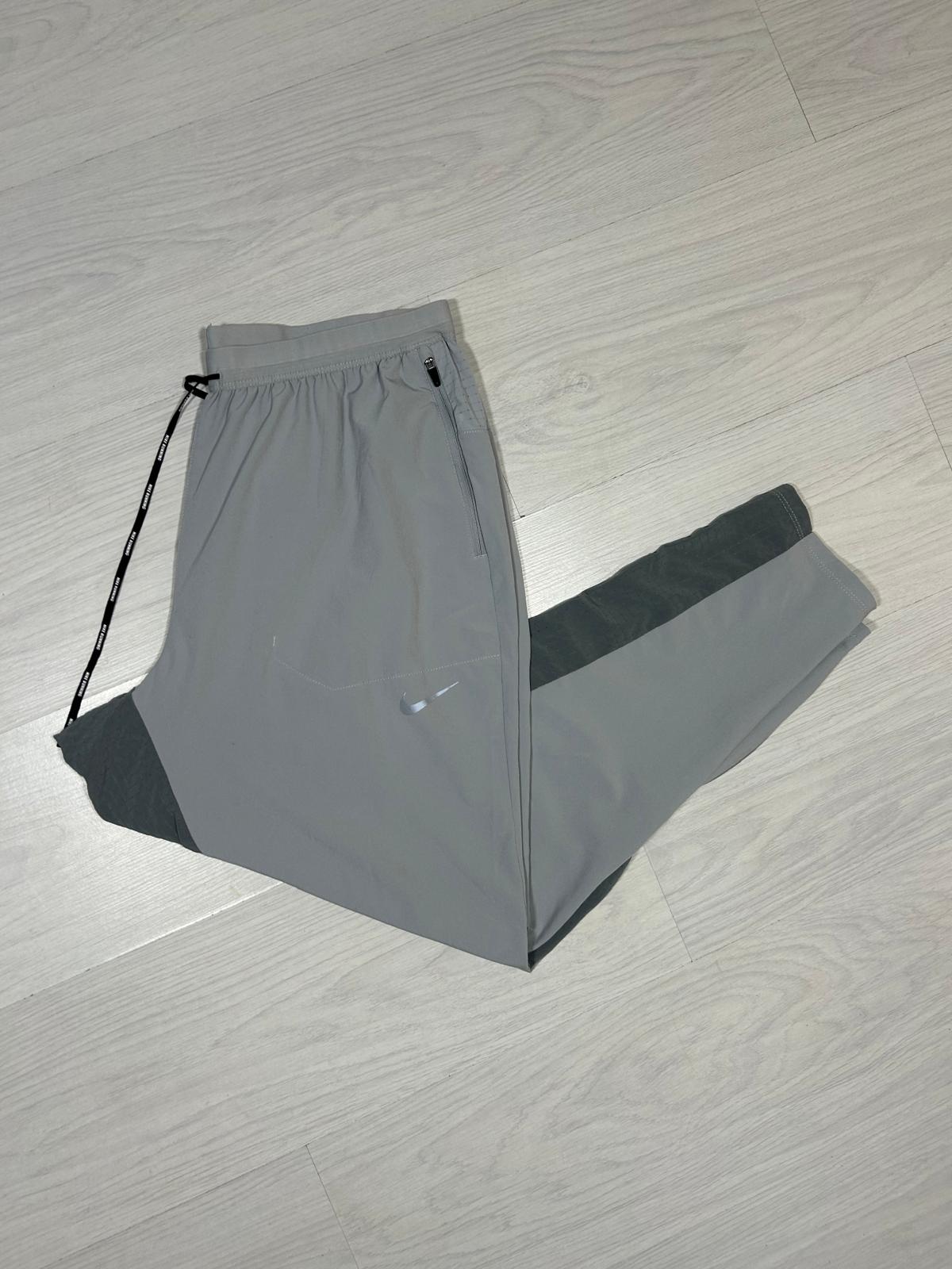 Nike Bottoms - L - Active Supply