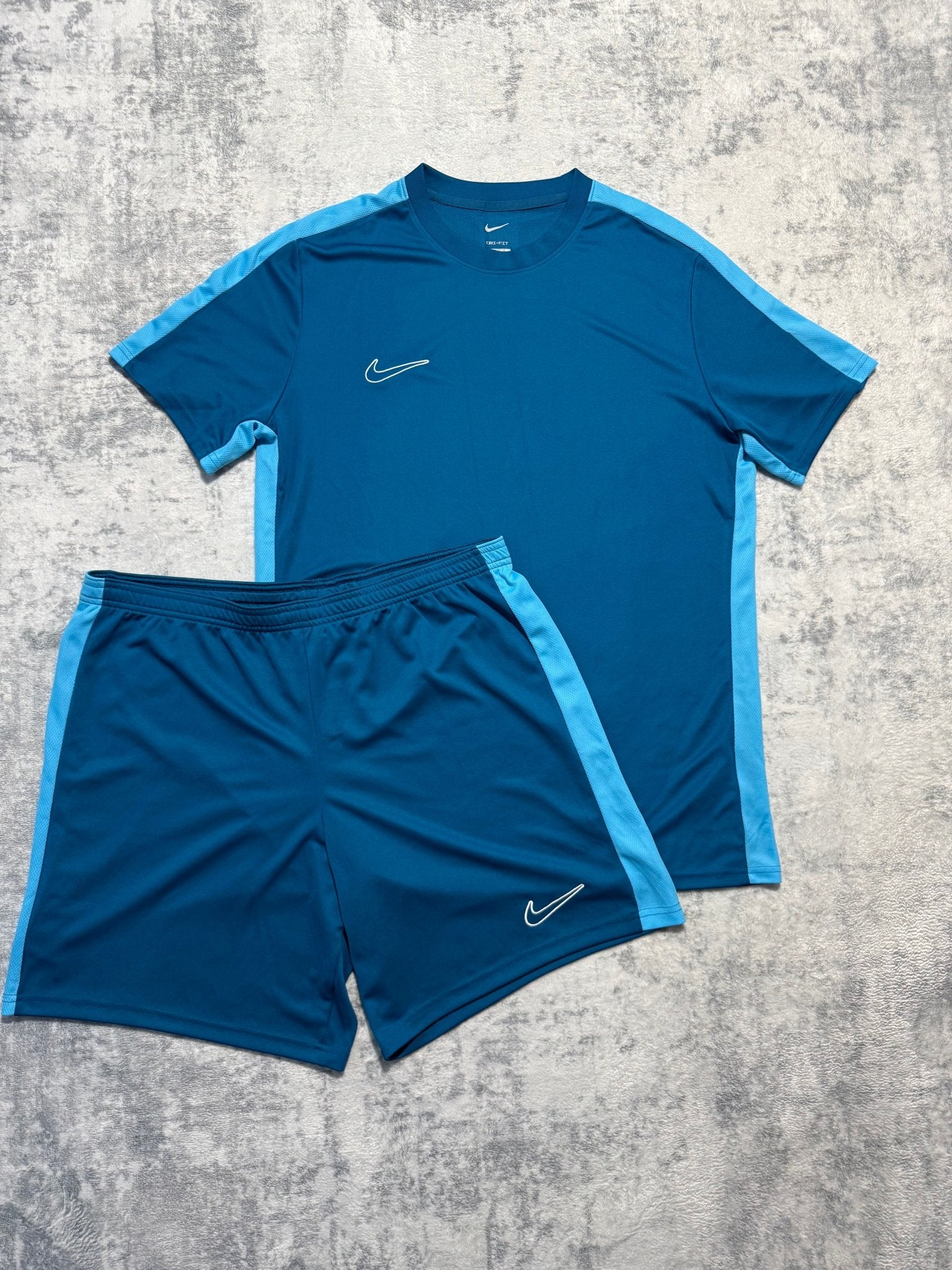 Nike Dri Fit Short Set - XL - Active Supply