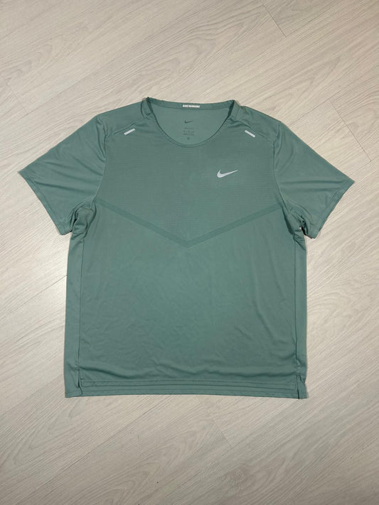 Nike Dri Fit T Shirt - XL - Active Supply