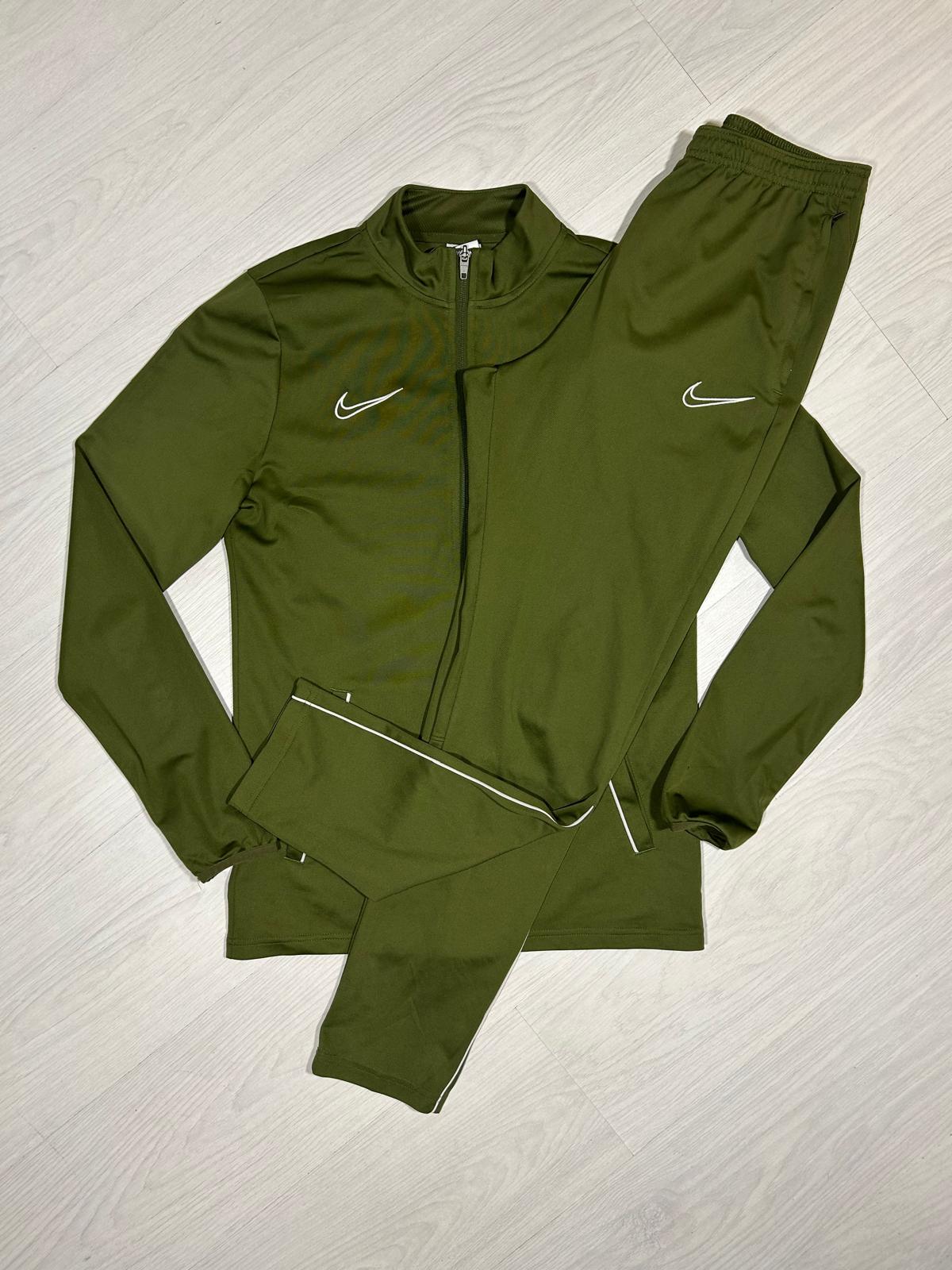 Nike Dri Fit Tracksuit - M - Active Supply