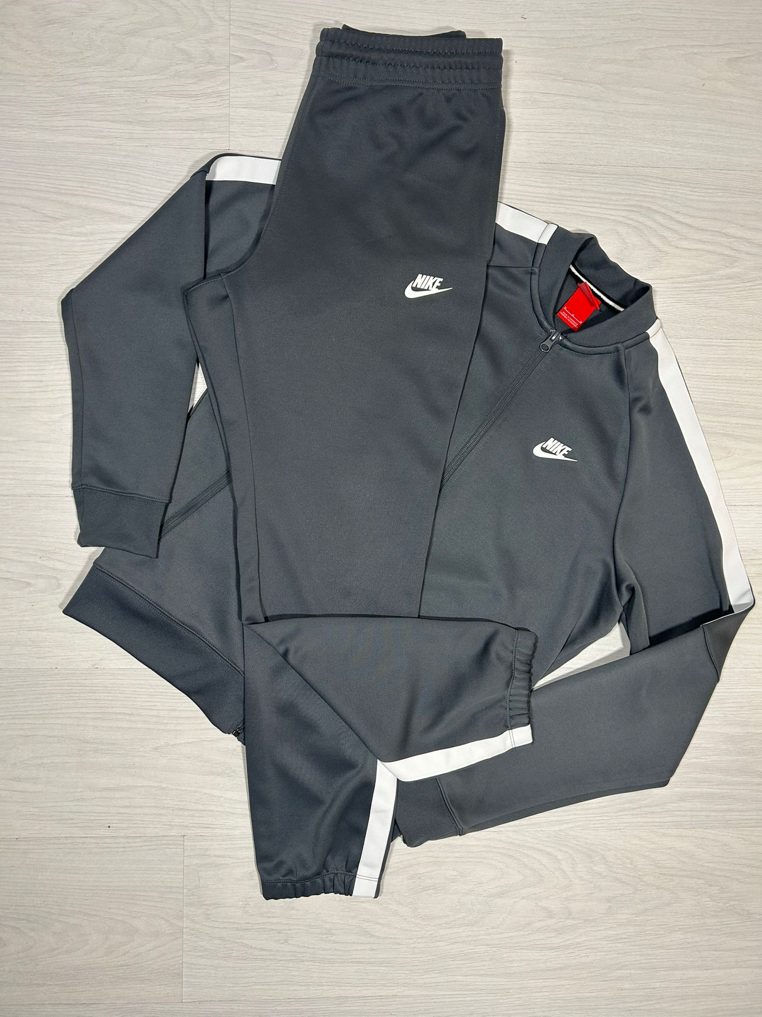 Nike Dri Fit Tracksuit - M - Active Supply