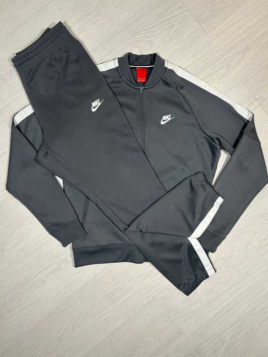 Nike Dri Fit Tracksuit - M - Active Supply