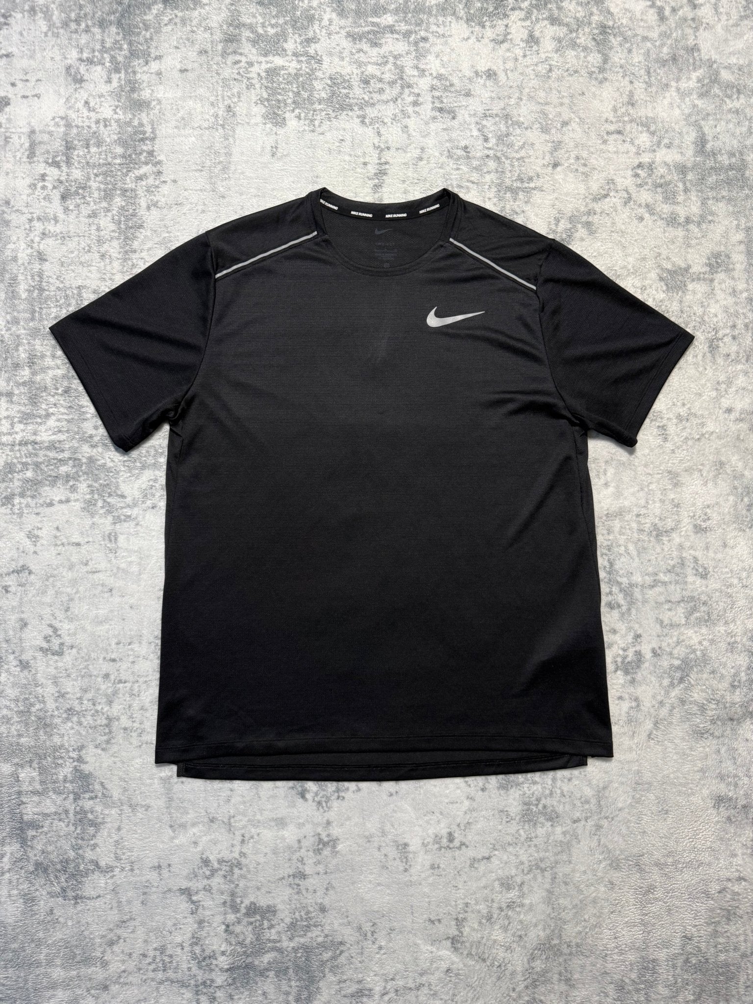 Nike Miler T Shirt - L - Active Supply