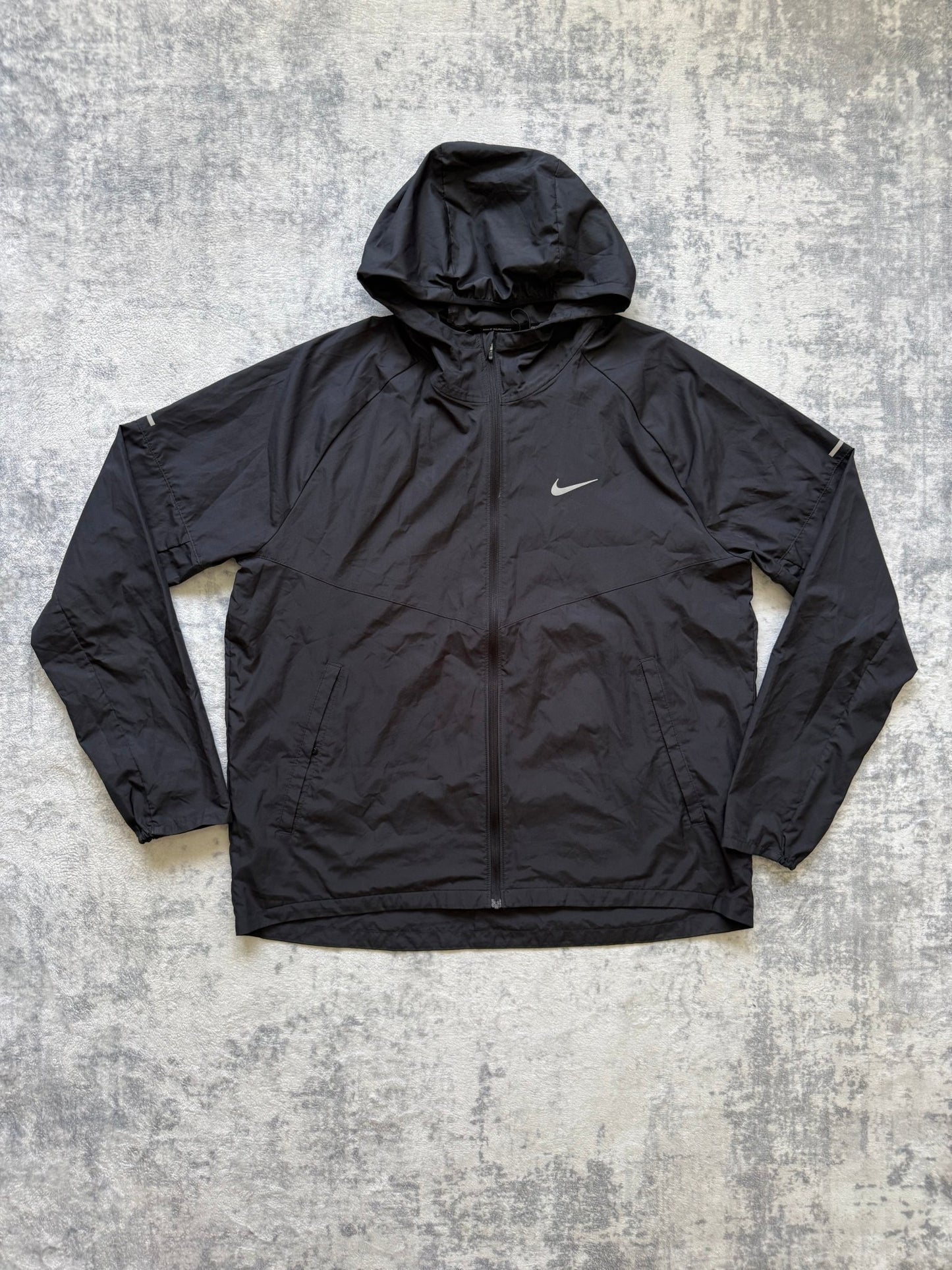 Nike Miler Windrunner - L - Active Supply