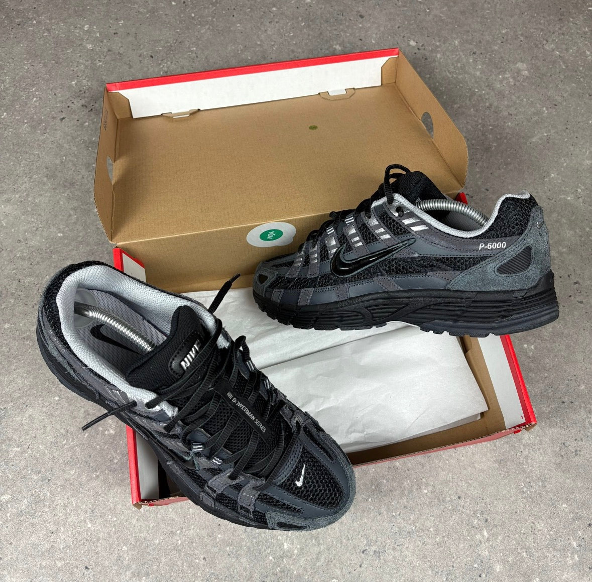 Nike P6000 Anthracite Chrome - Active Supply
