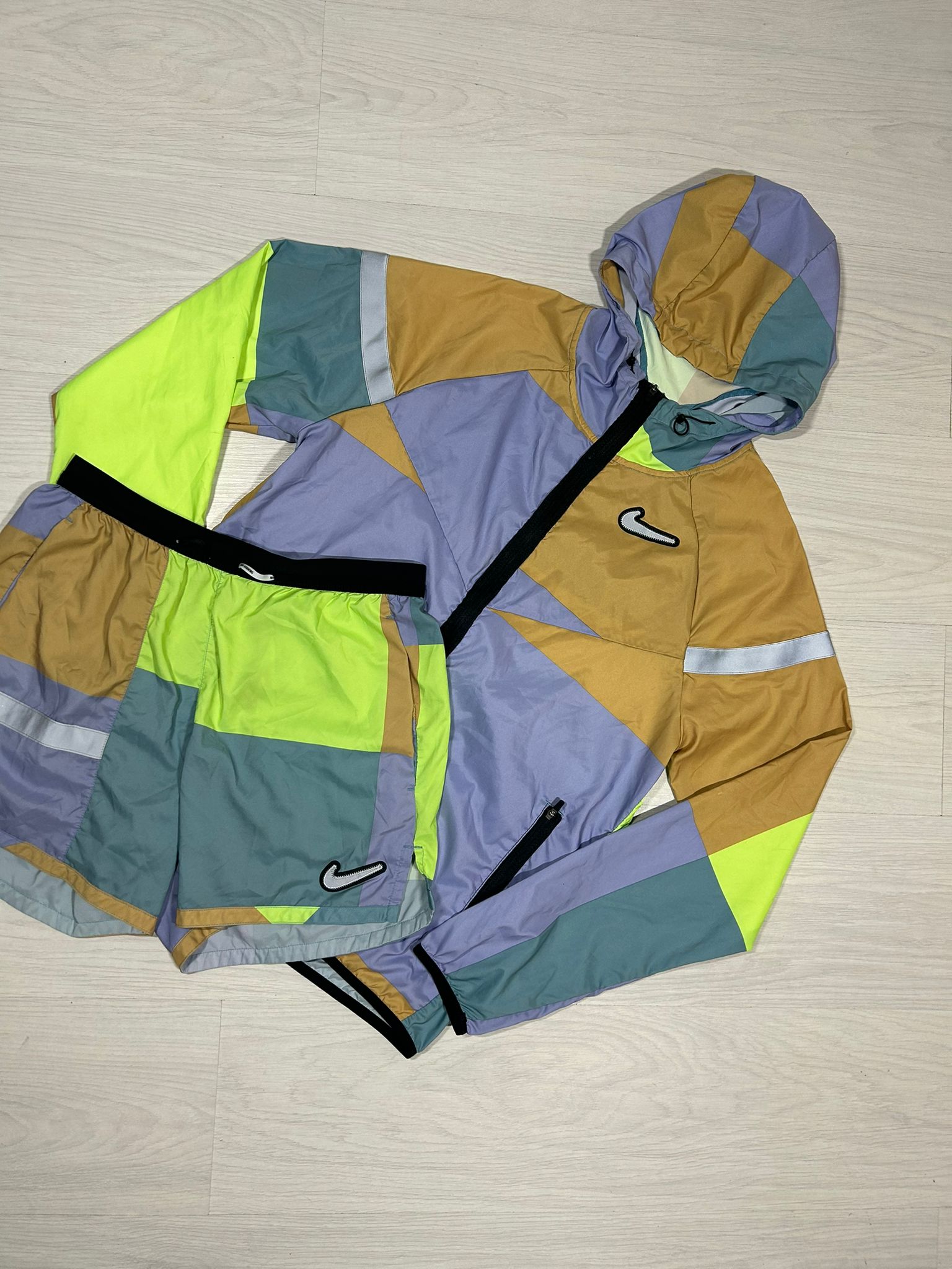 Nike Patchwork Short Set - S/M - Active Supply