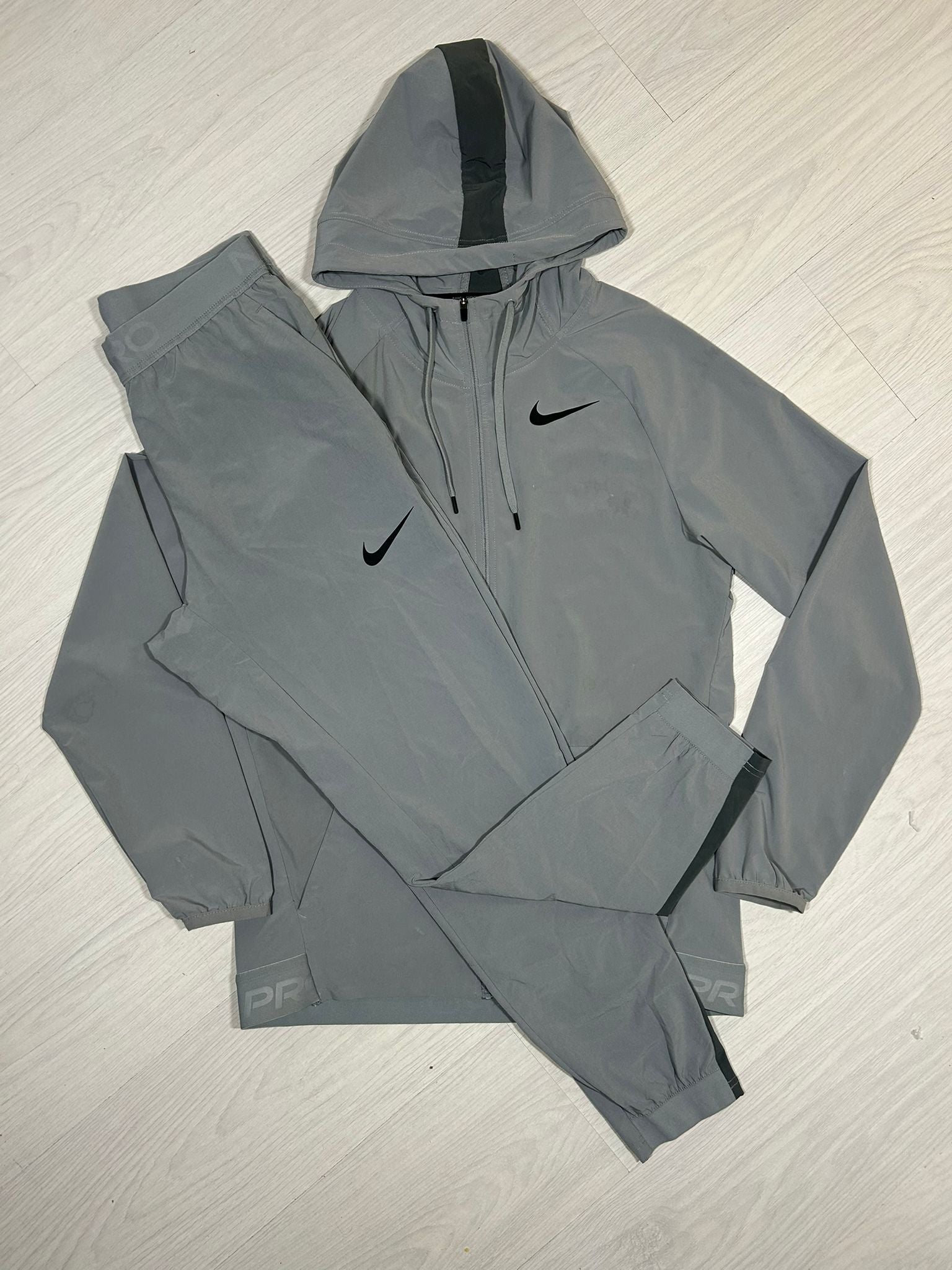 Nike Pro Tracksuit - S - Active Supply