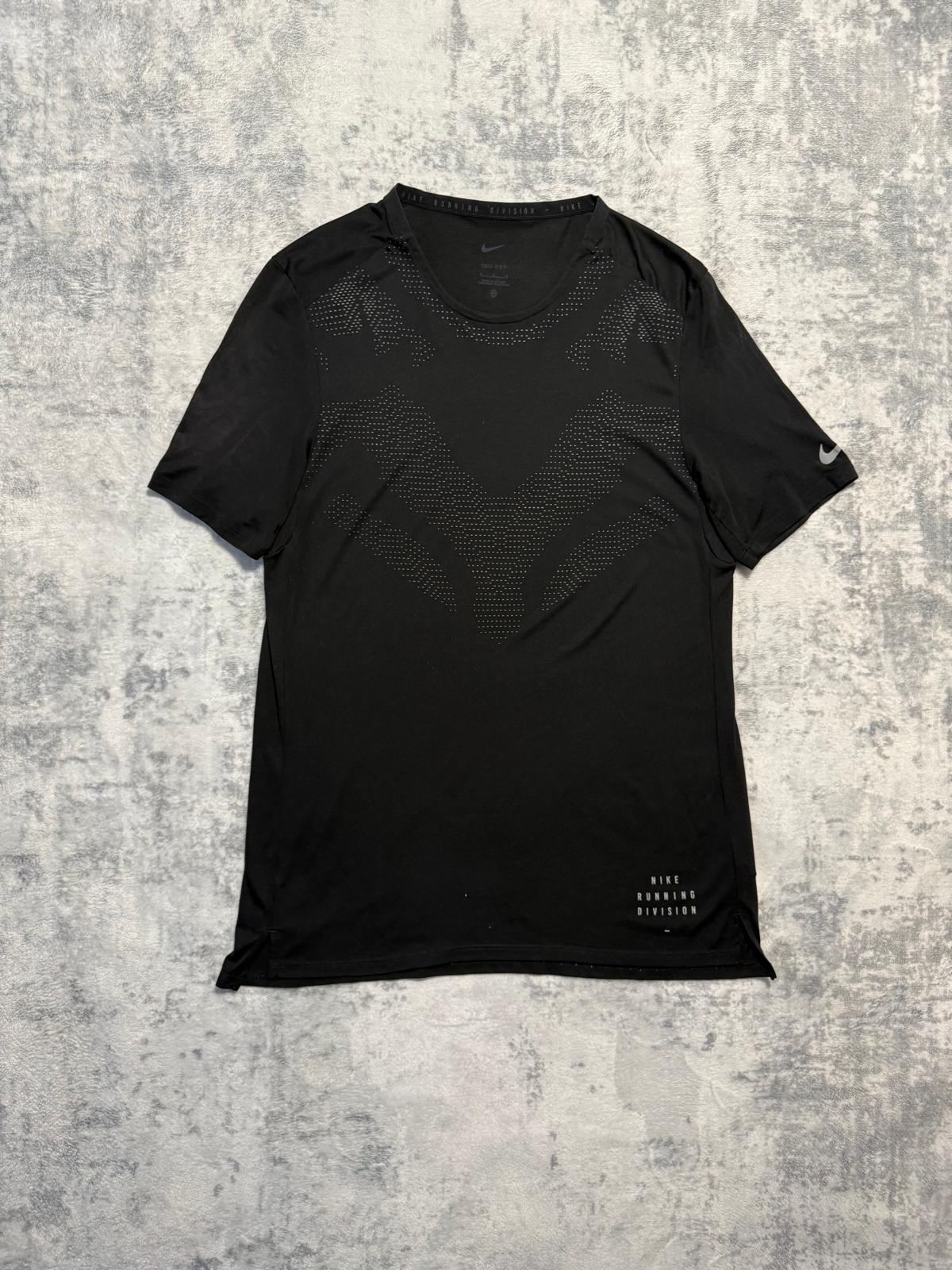 Nike Running Division T Shirt - M - Active Supply