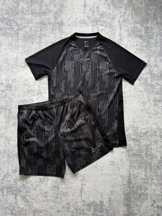 Nike Short Set - L/XL - Active Supply