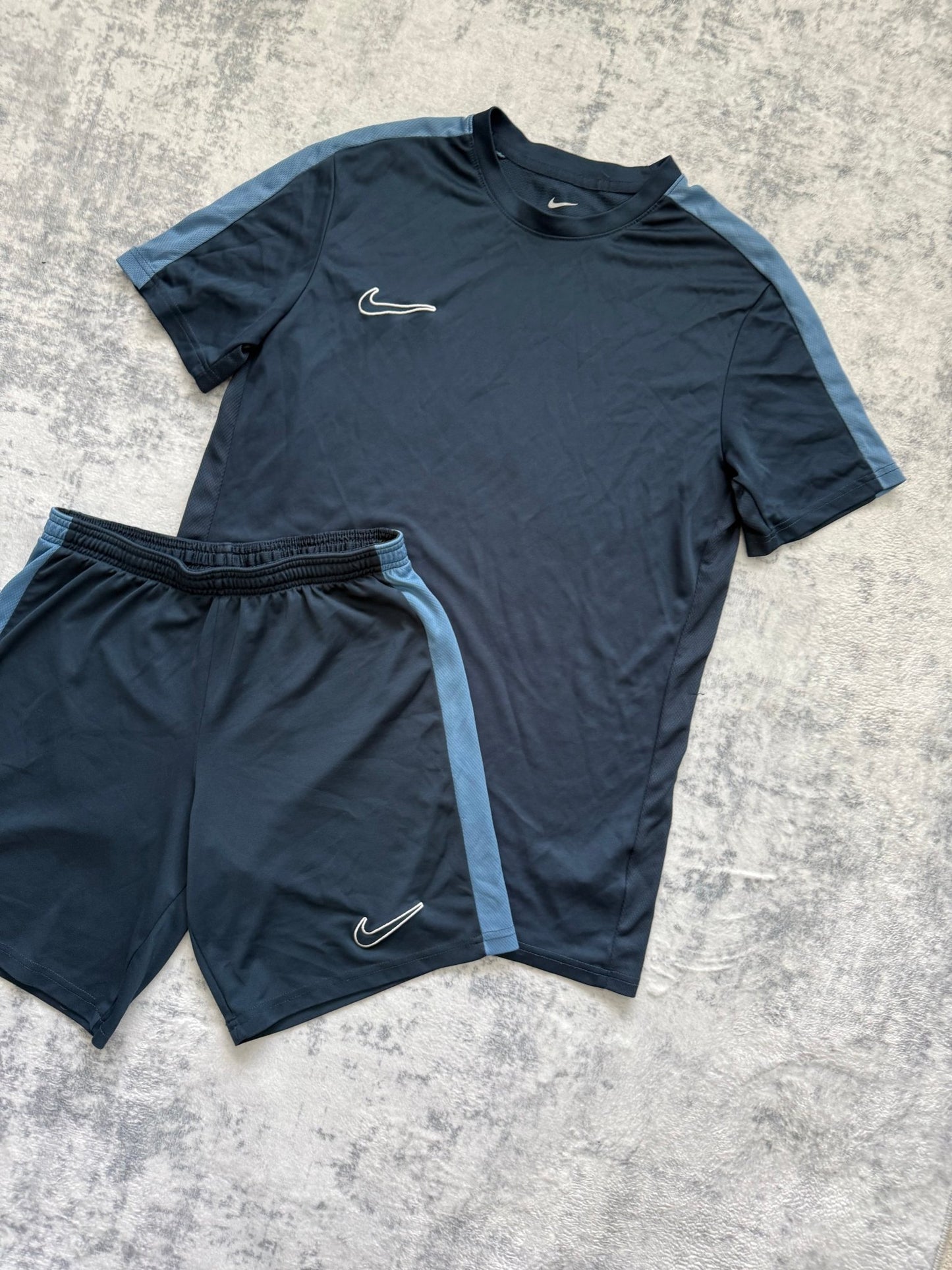 Nike Short Set - M - Active Supply