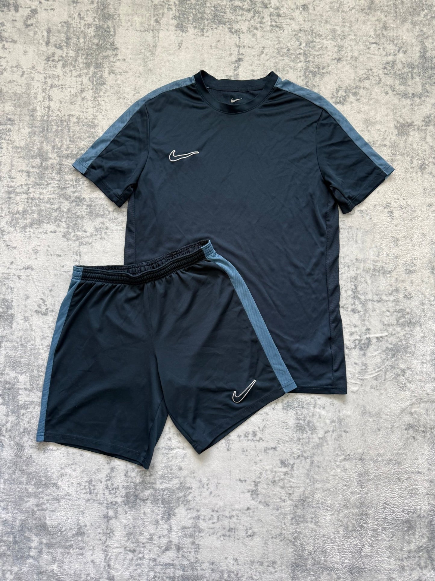 Nike Short Set - M - Active Supply