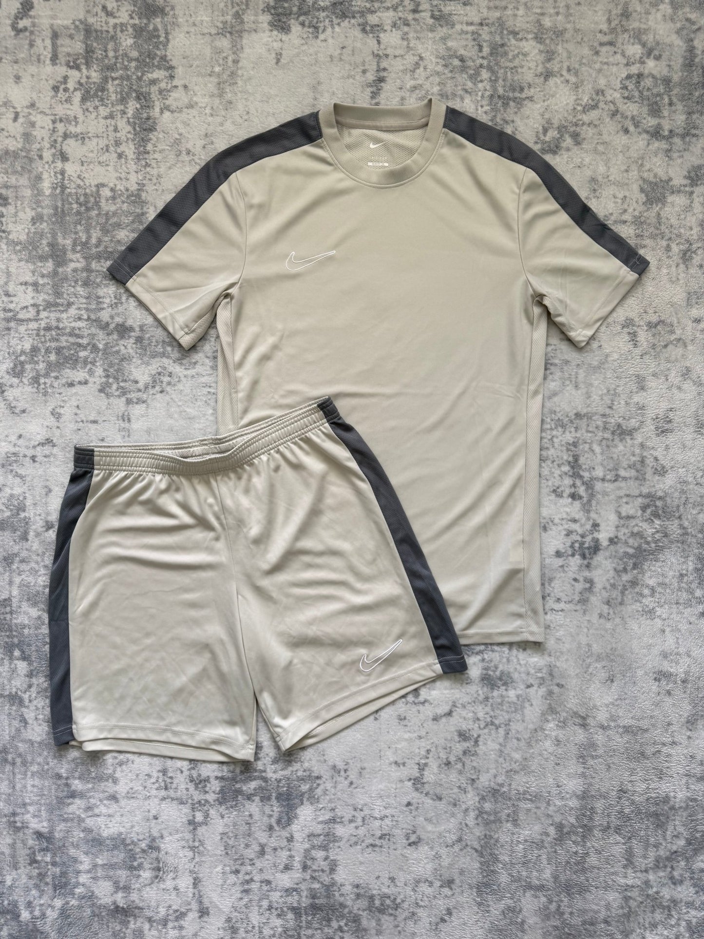 Nike Short Set - M - Active Supply
