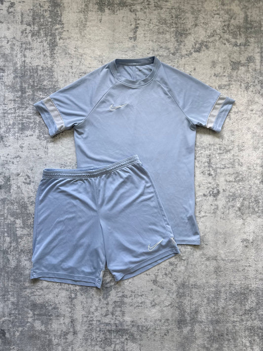 Nike Short Set - M - Active Supply