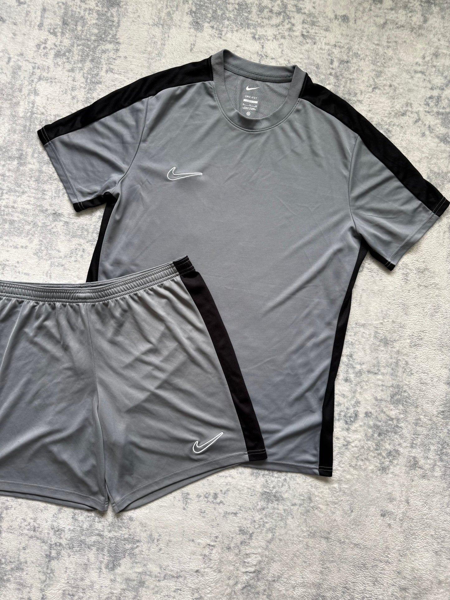 Nike Short Set - XL - Active Supply