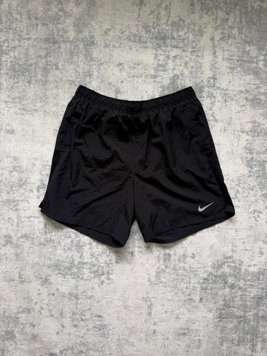 Nike Shorts - L - Active Supply