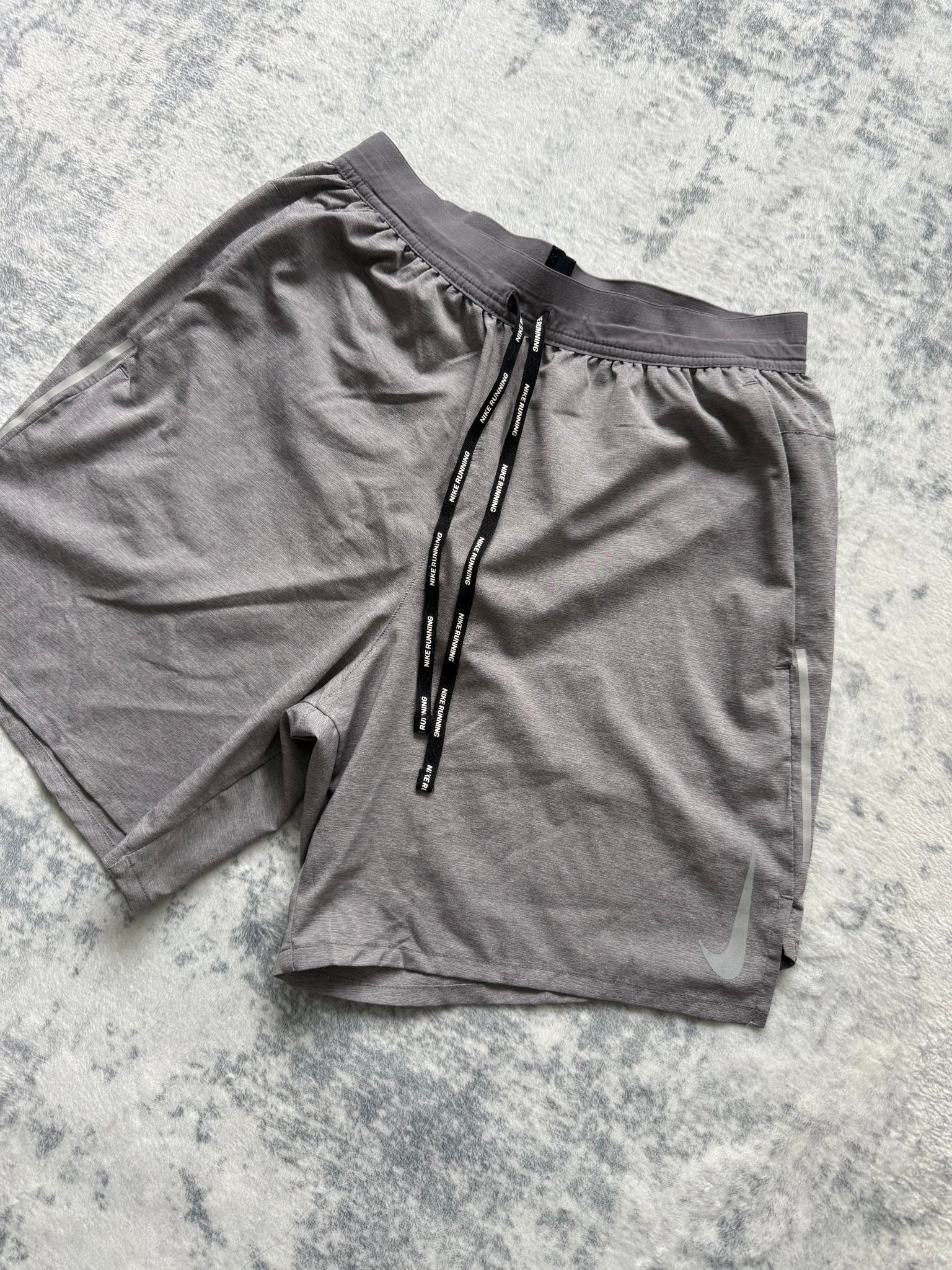 Nike Shorts - S - Active Supply