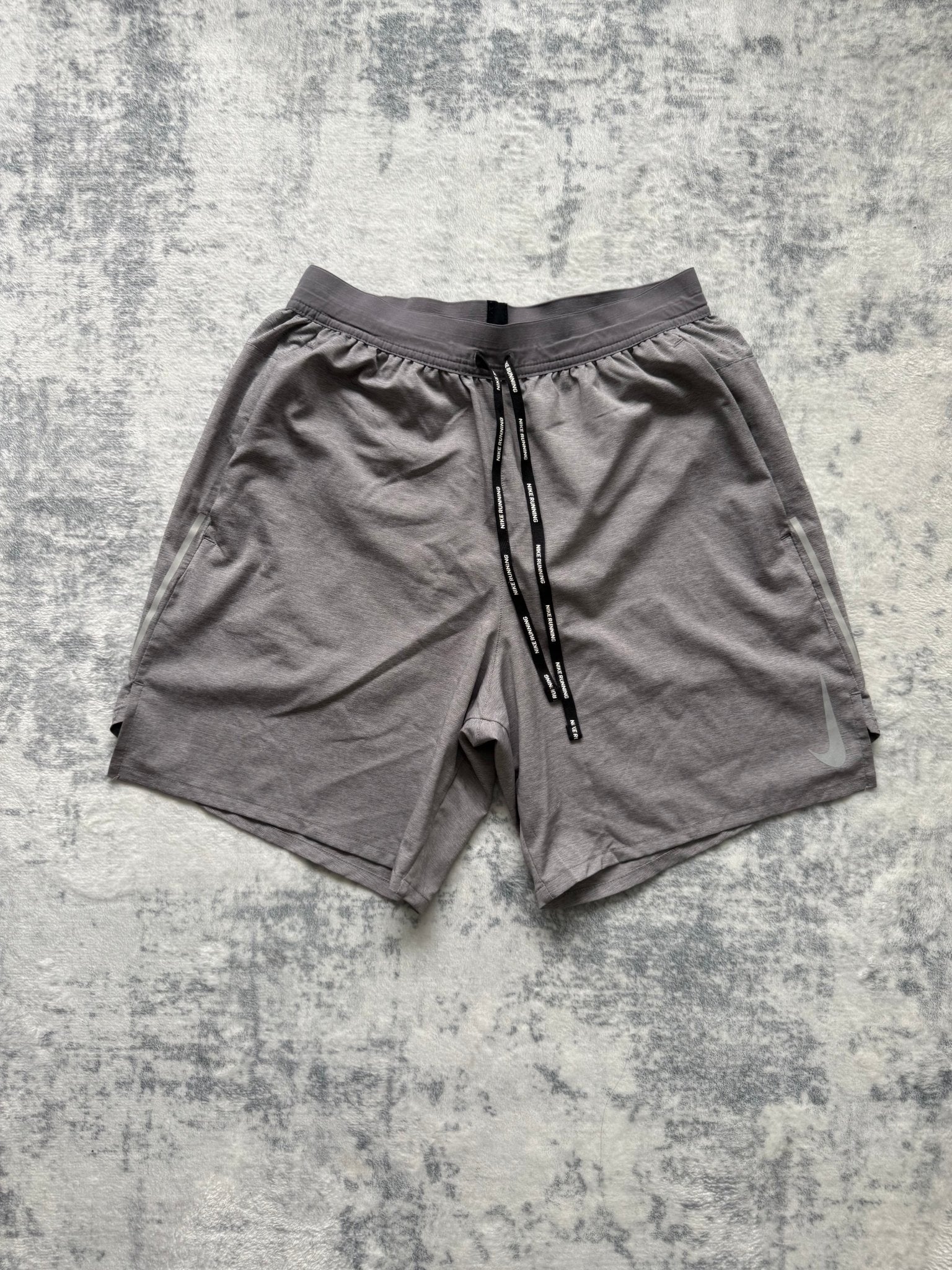 Nike Shorts - S - Active Supply