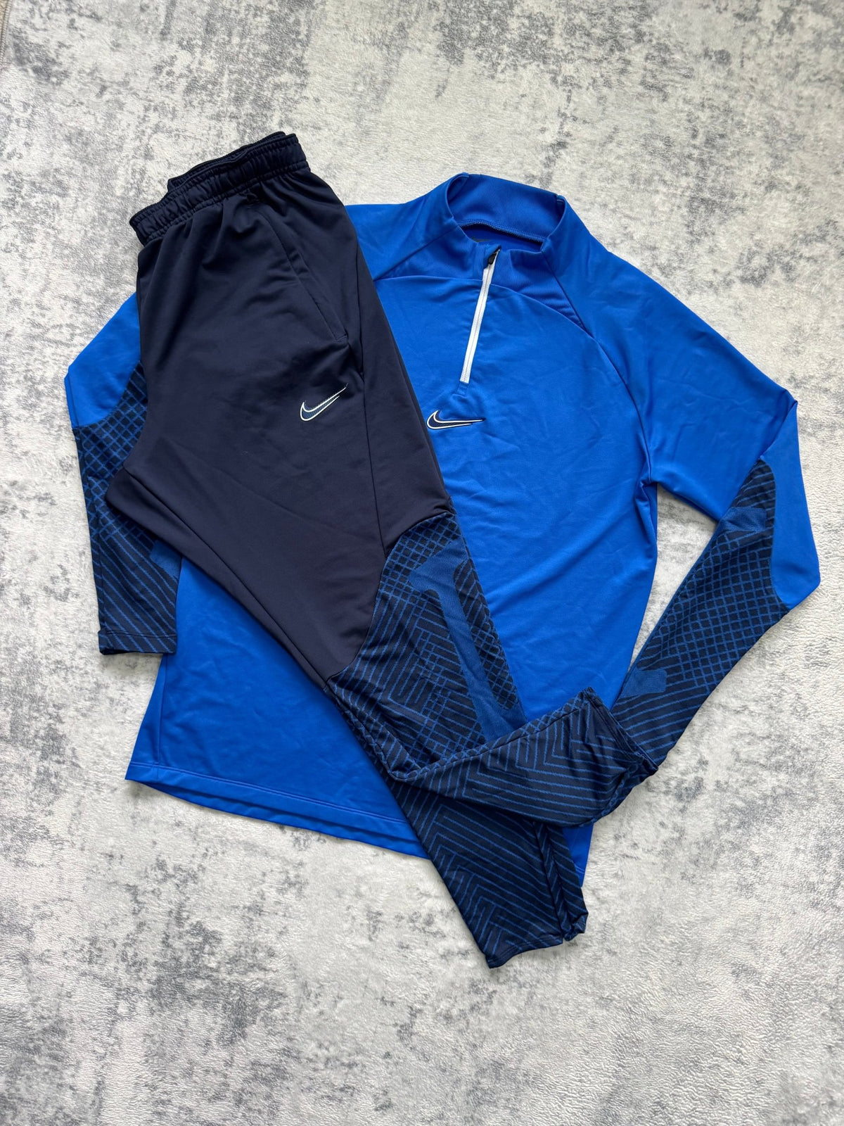 Nike Strike Tracksuit - L - Active Supply