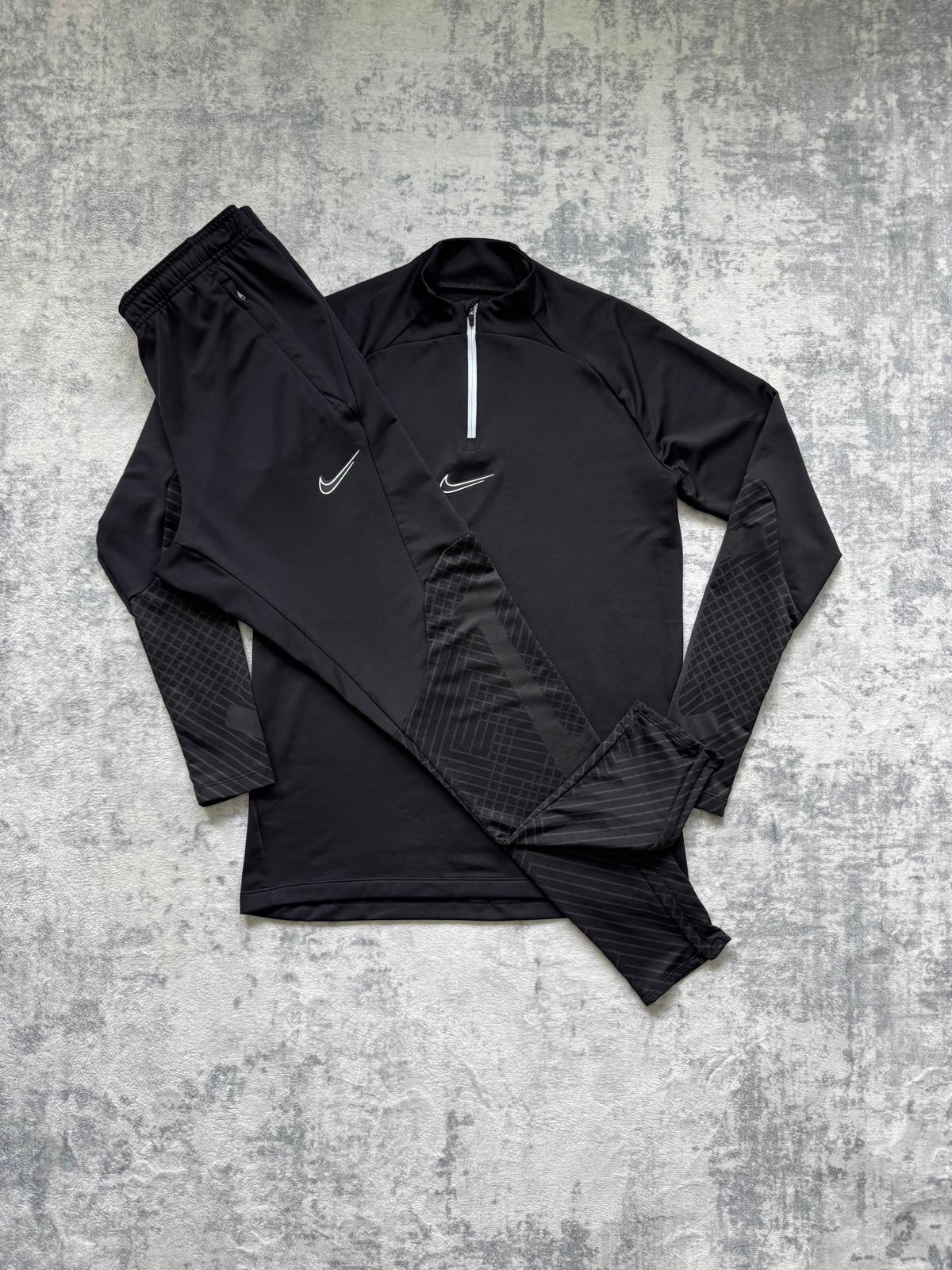 Nike Strike Tracksuit - M - Active Supply