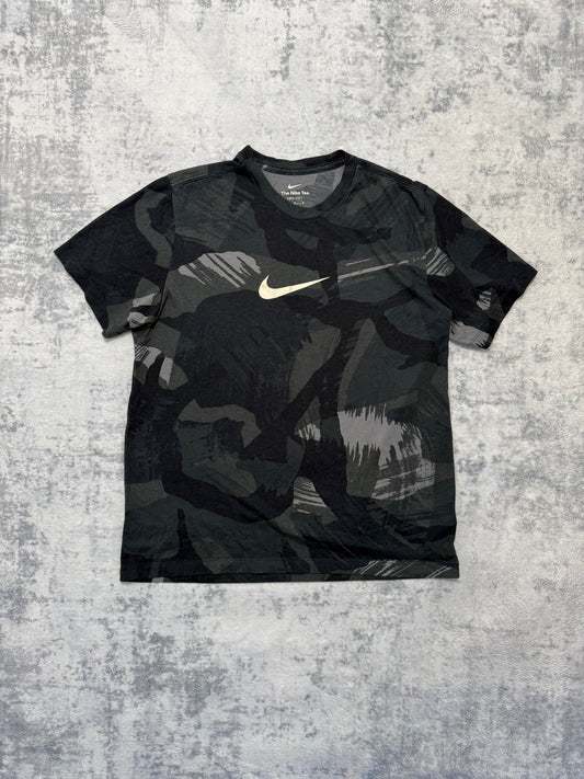 Nike T Shirt - M - Active Supply
