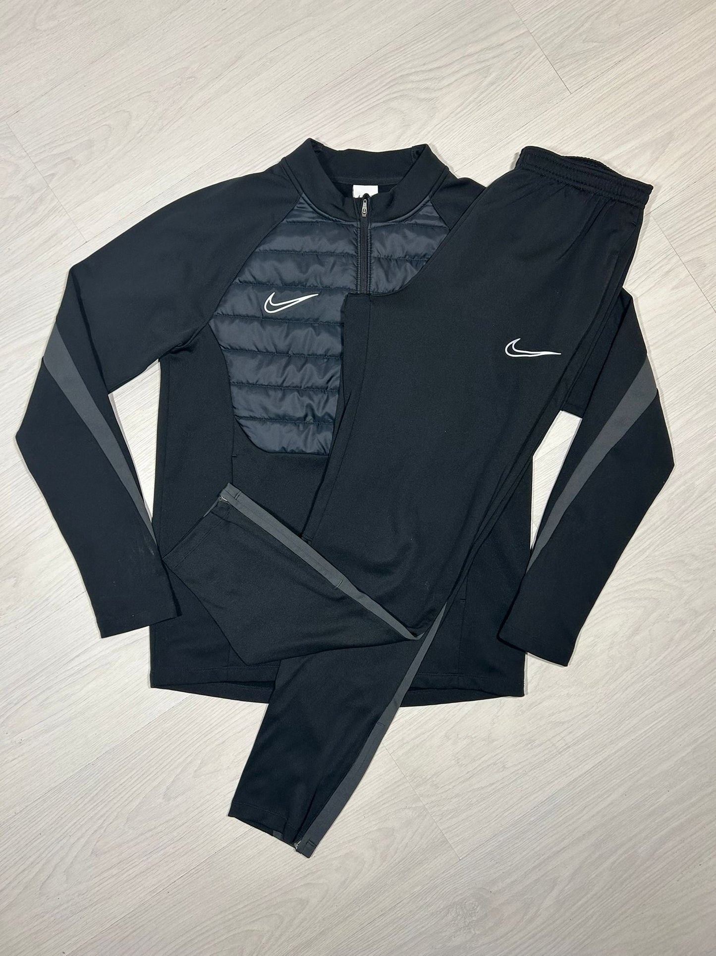 Nike Therma Fit Tracksuit - M - Active Supply