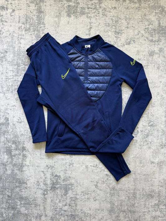 Nike Tracksuit - S - Active Supply