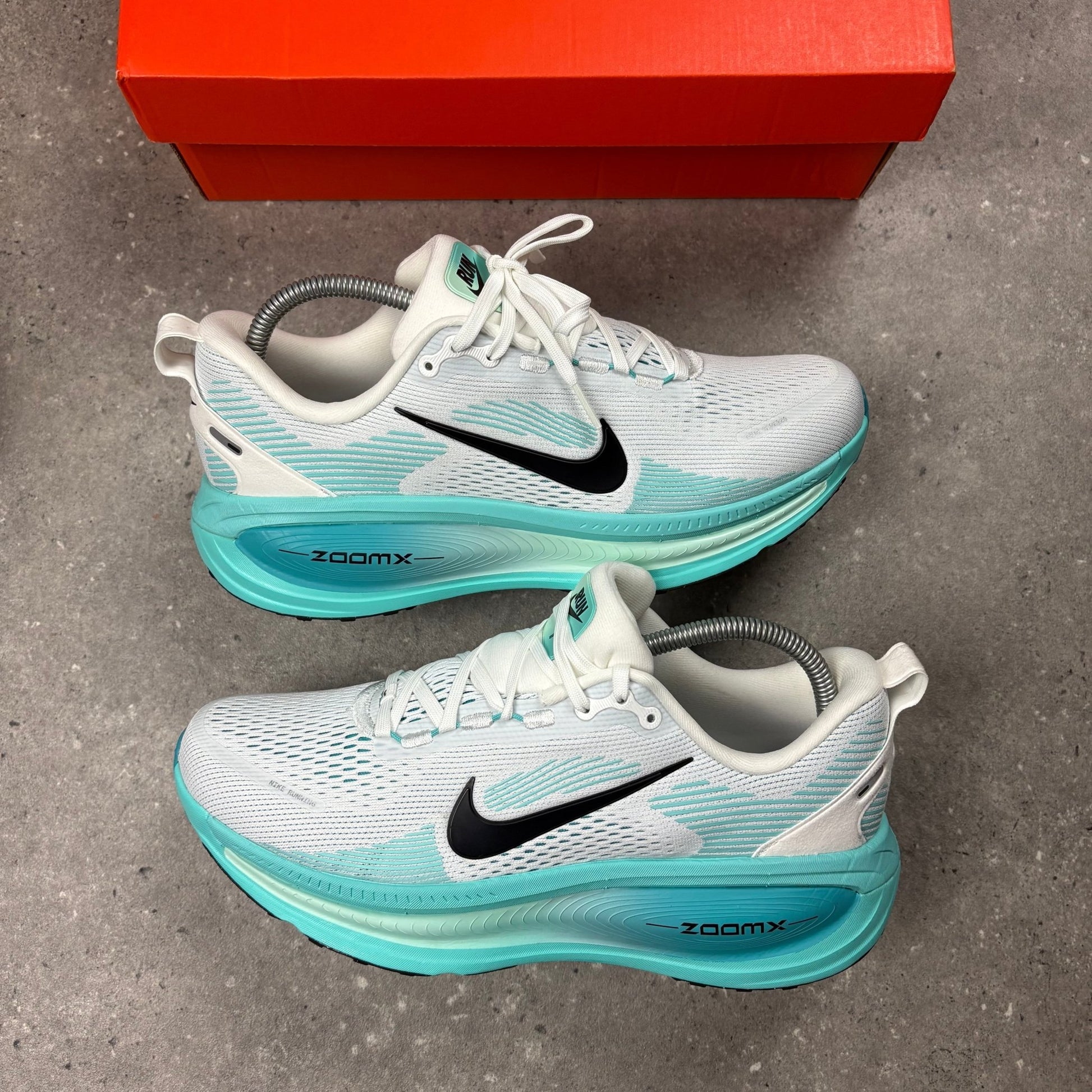 Nike Vomero 18 Dusty Cactus - Active Supply