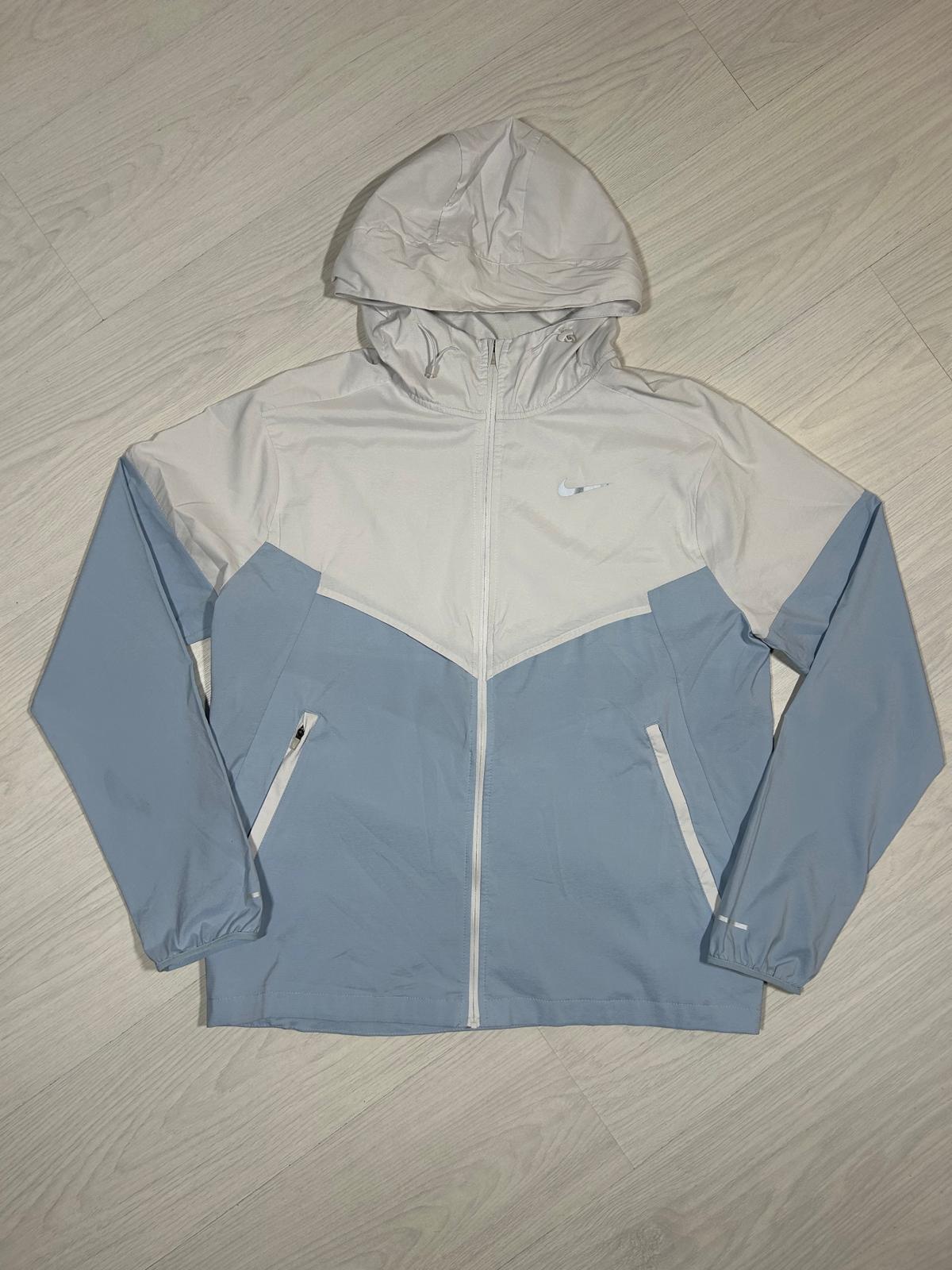 Nike Windrunner - M - Active Supply