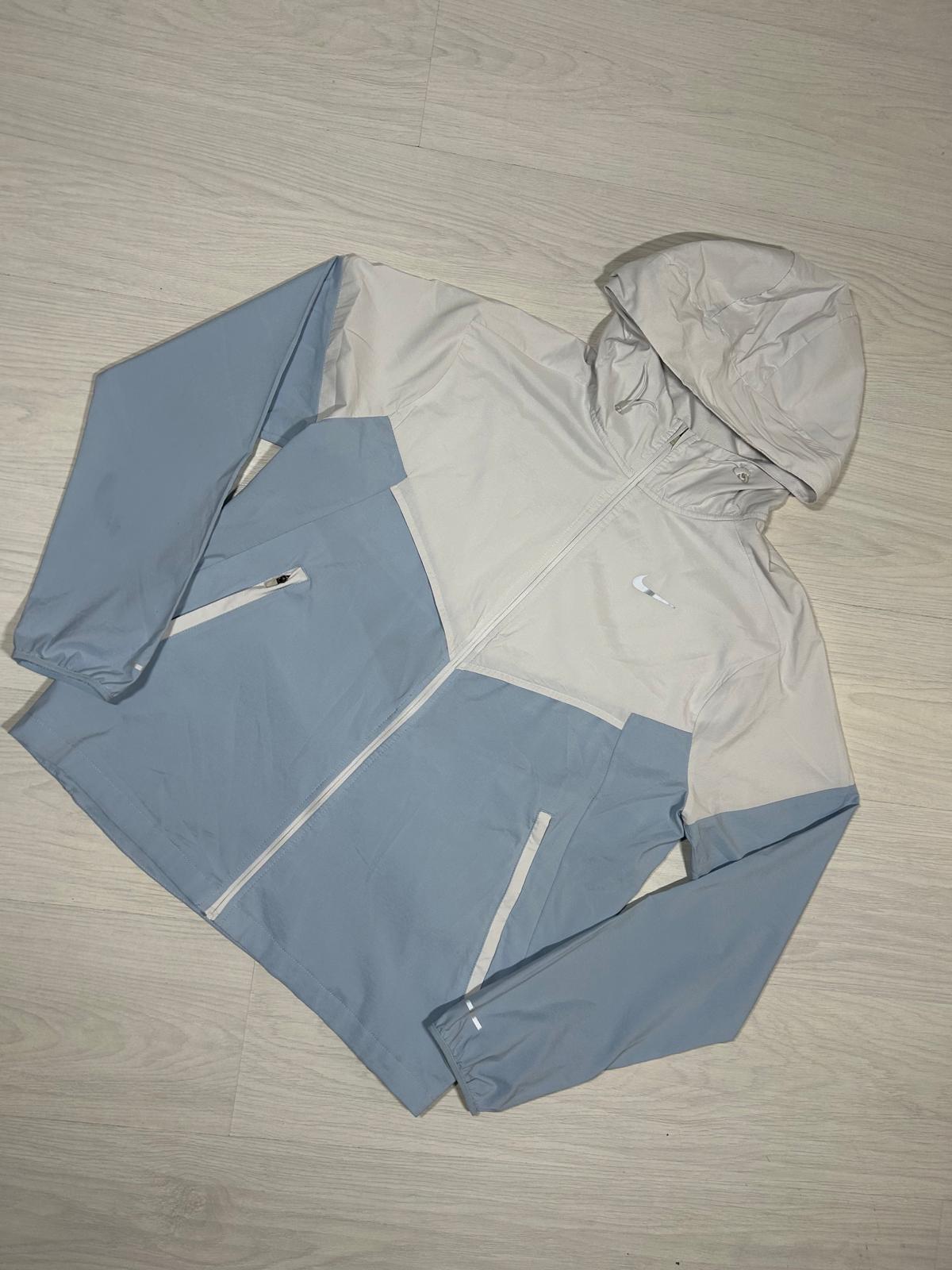 Nike Windrunner - M - Active Supply