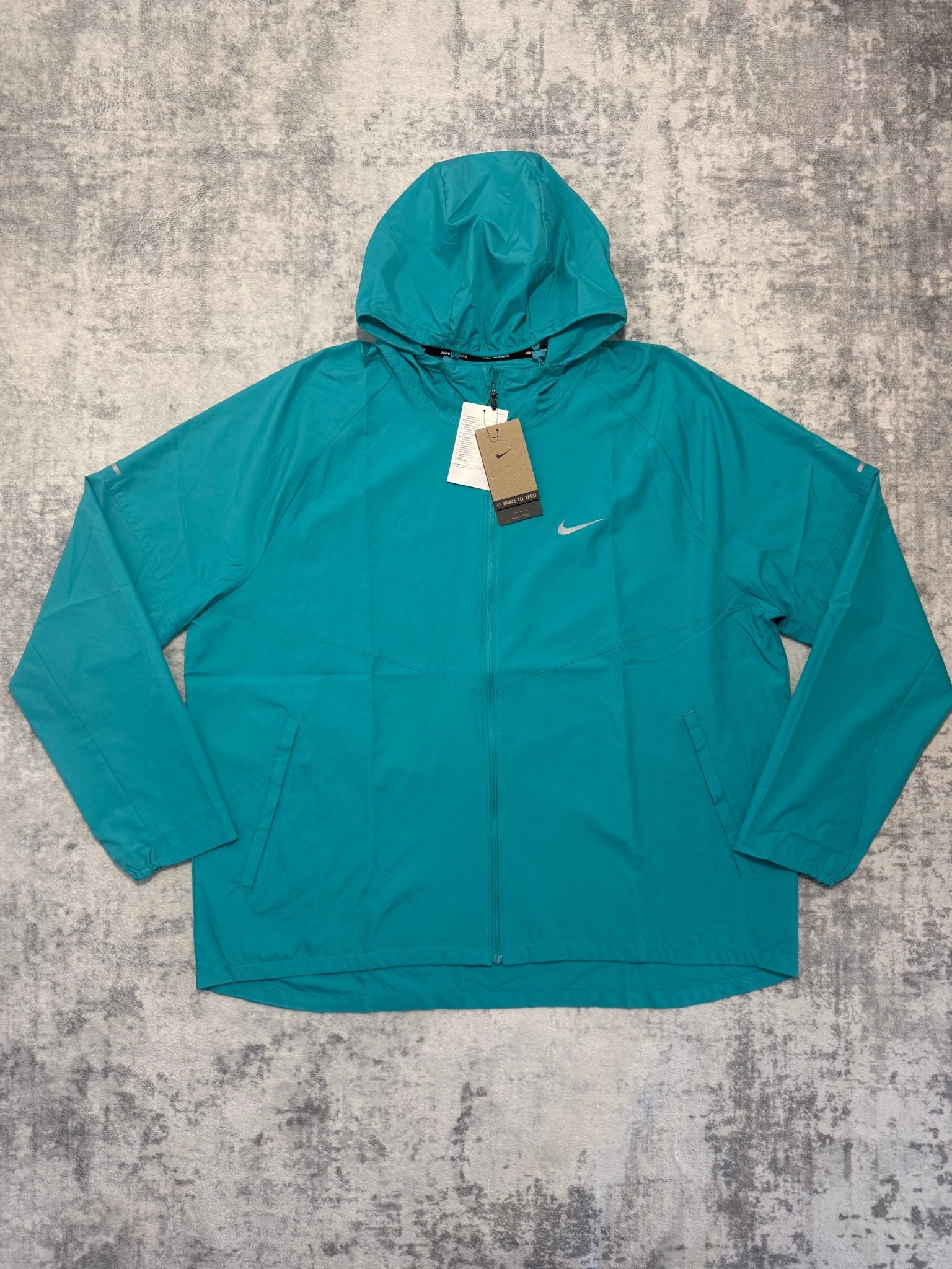 Nike Windrunner - XXL - Active Supply