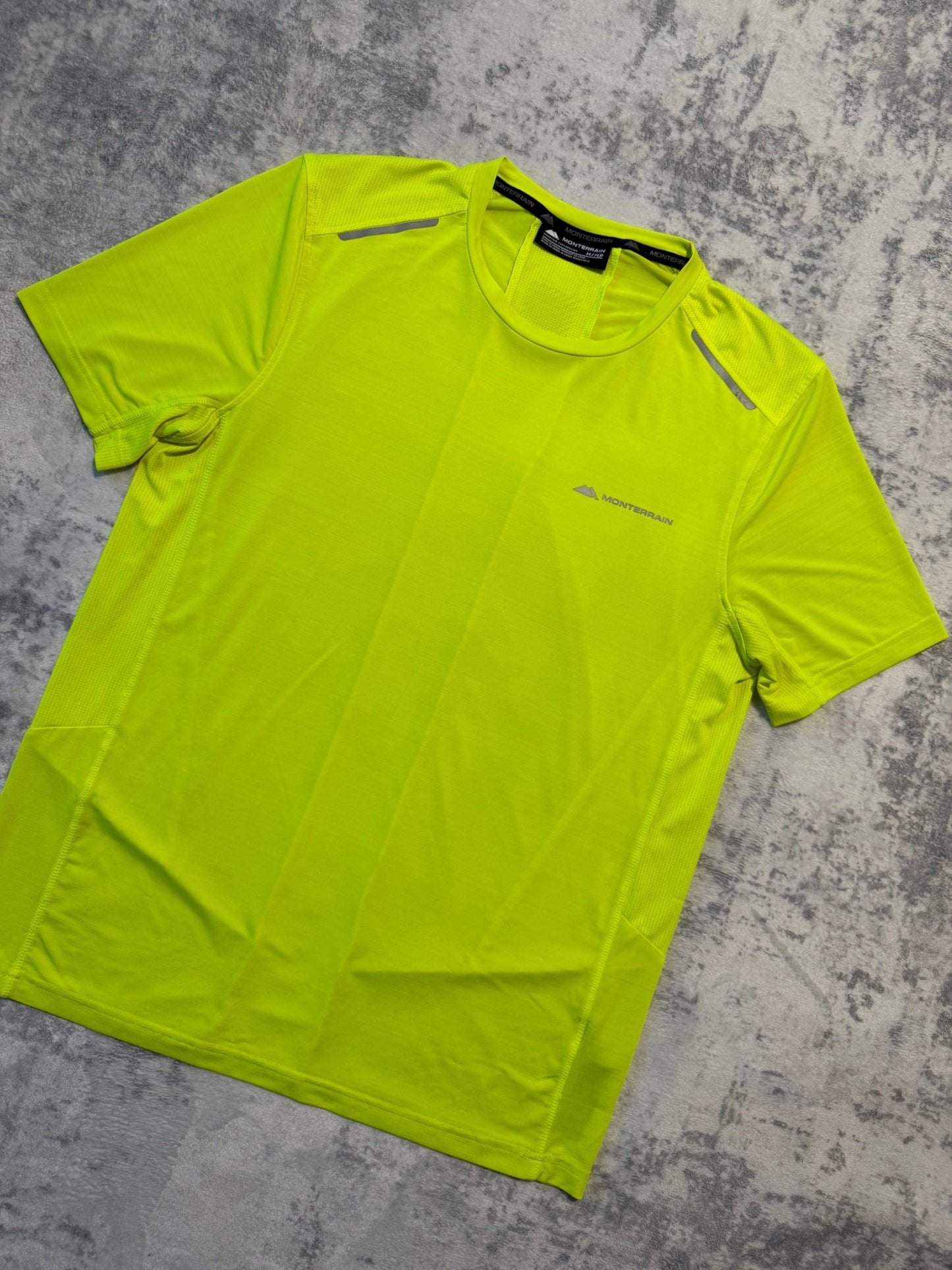 *OUTLET* Monterrain T Shirt - M - Active Supply