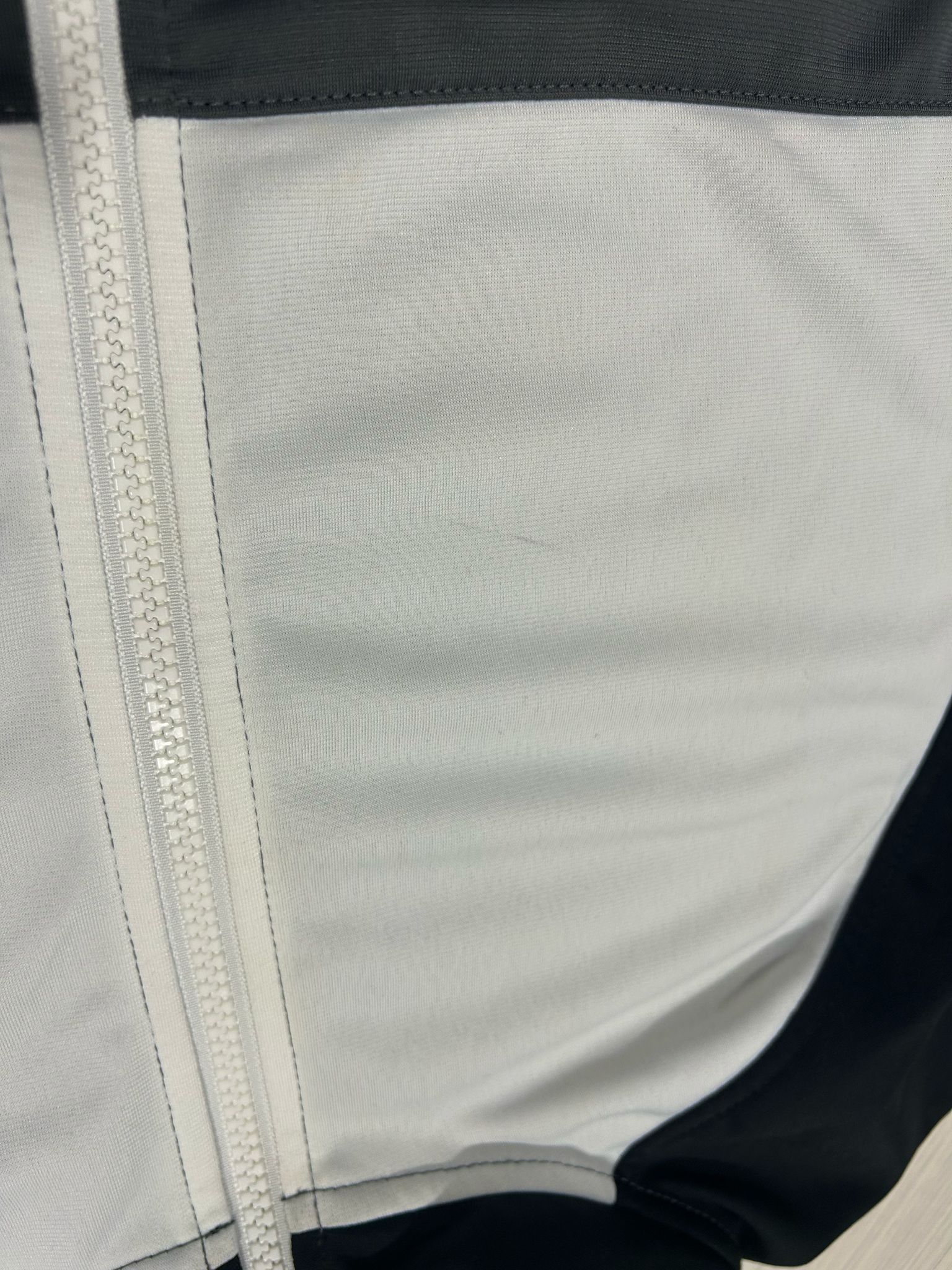 *OUTLET* Nike Tracksuit - S - Active Supply